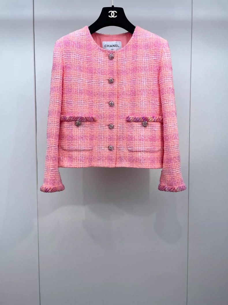 Chanel 24C early spring vacation series pink jacket 2504-Ne
