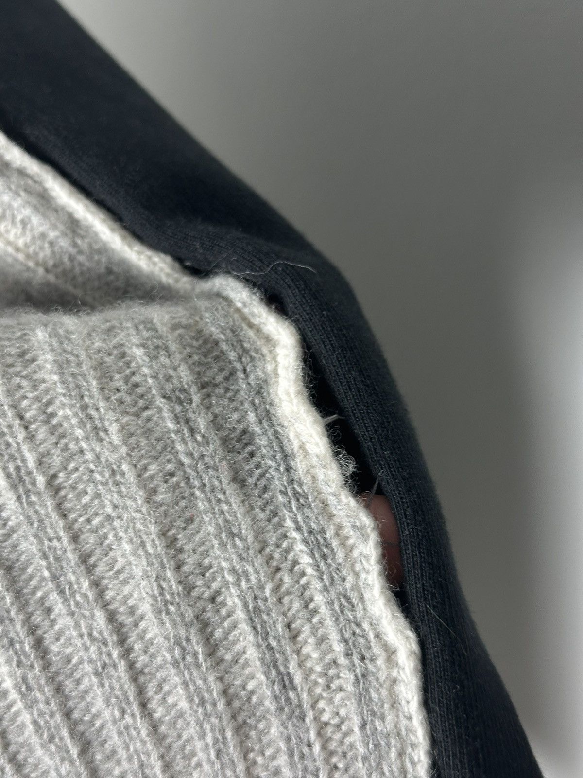 Hyein Seo Hyein Seo Distressed Knit Sweatshirt Size US M / EU 48-50 / 2 - 5 Thumbnail