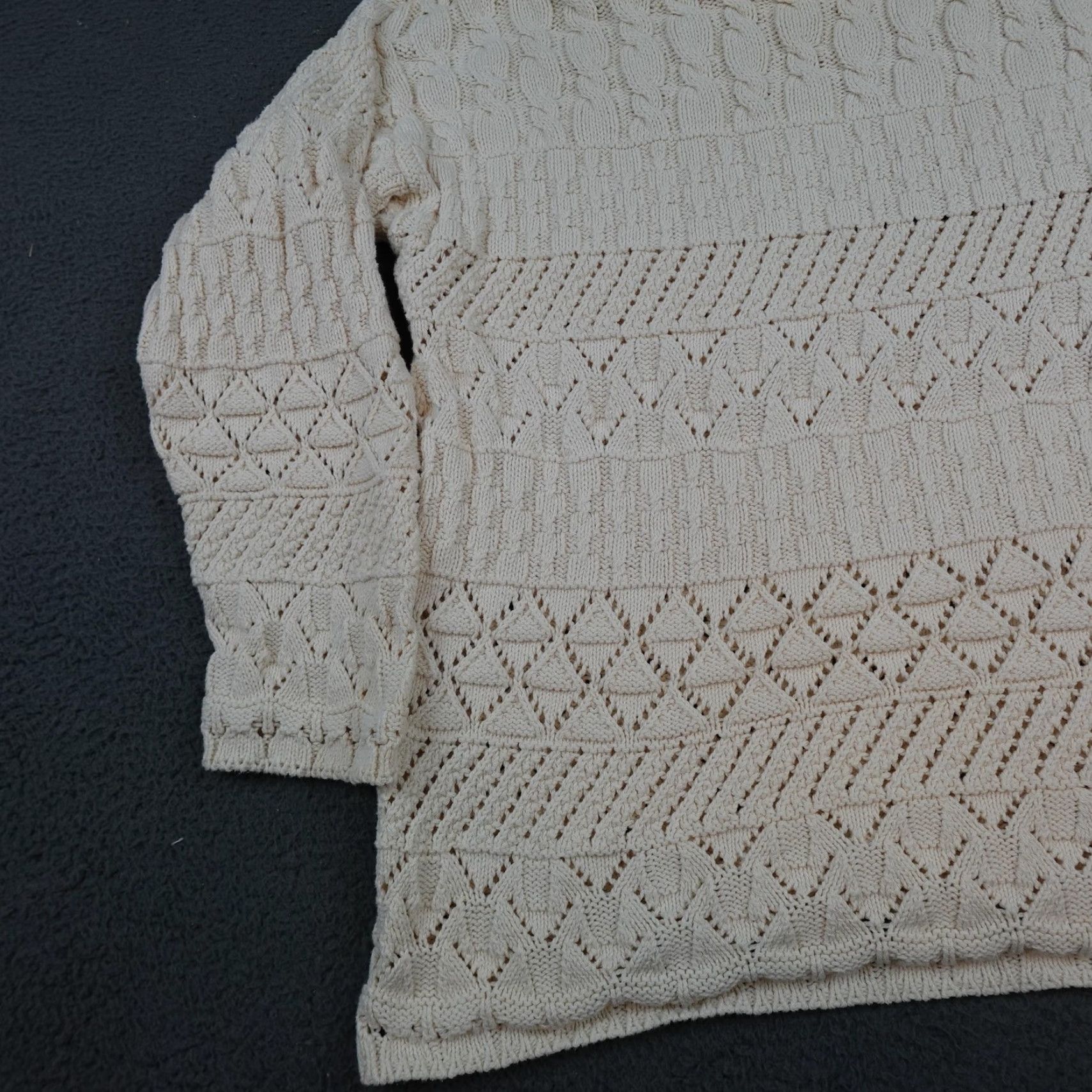 Vintage VINTAGE L.L. Bean Sweater Womens Medium White Cotton Open Cable Knit Crewneck Size M / US 6-8 / IT 42-44 - 3 Thumbnail