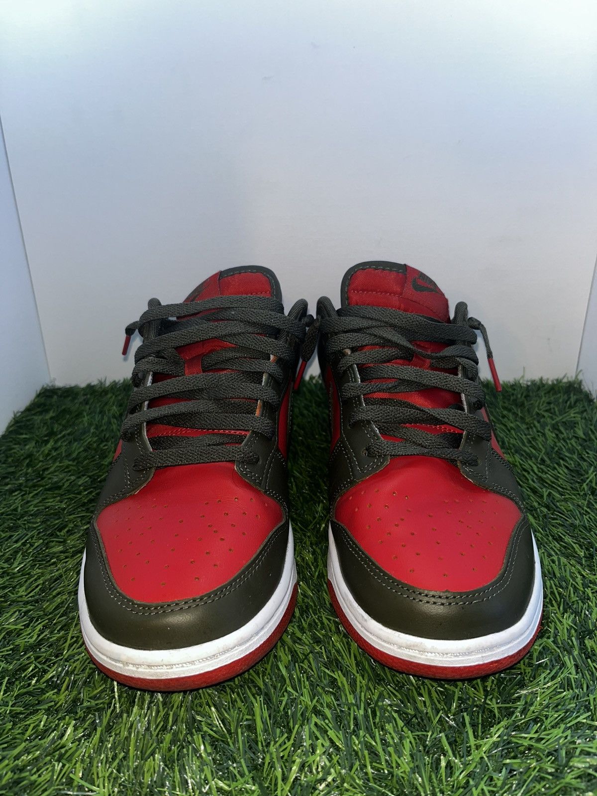 Nike Nike Dunk Low Mystic Red Cargo Khaki Size US 10 / EU 43 - 1 Thumbnail