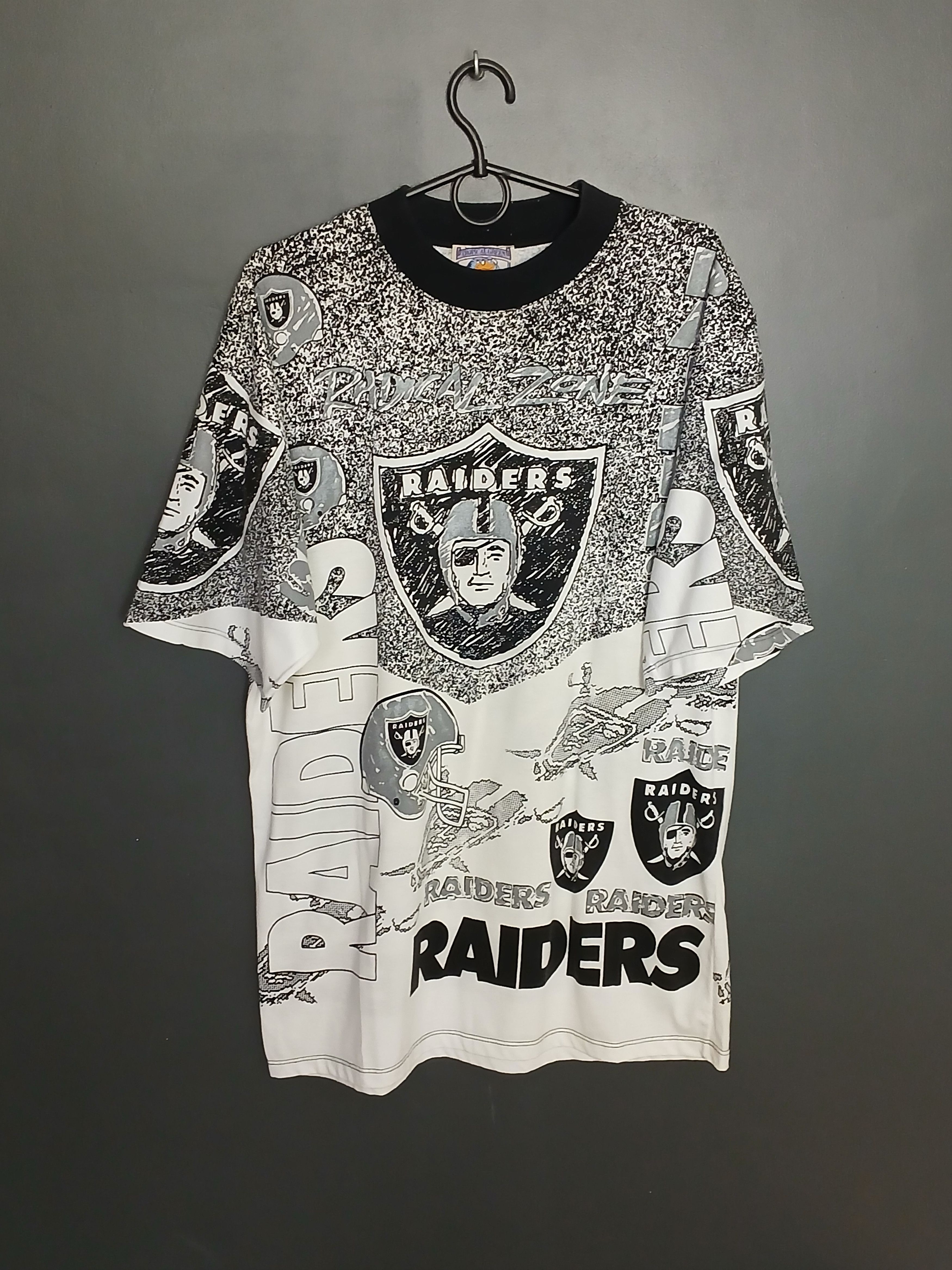 NFL × Vintage Vintage NFL Los Angeles Raiders T-Shirt Size US L / EU 52-54 / 3 - 1 Thumbnail