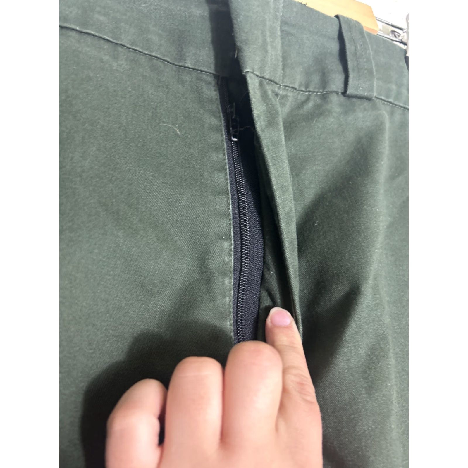 Vintage Pro-Tuff Coast Guard Cargo Pant Army Green 37x28 Men Regular Straight Pocket Cargo Twill Nylon Cotton Damaged? Size US 37 - 7 Thumbnail