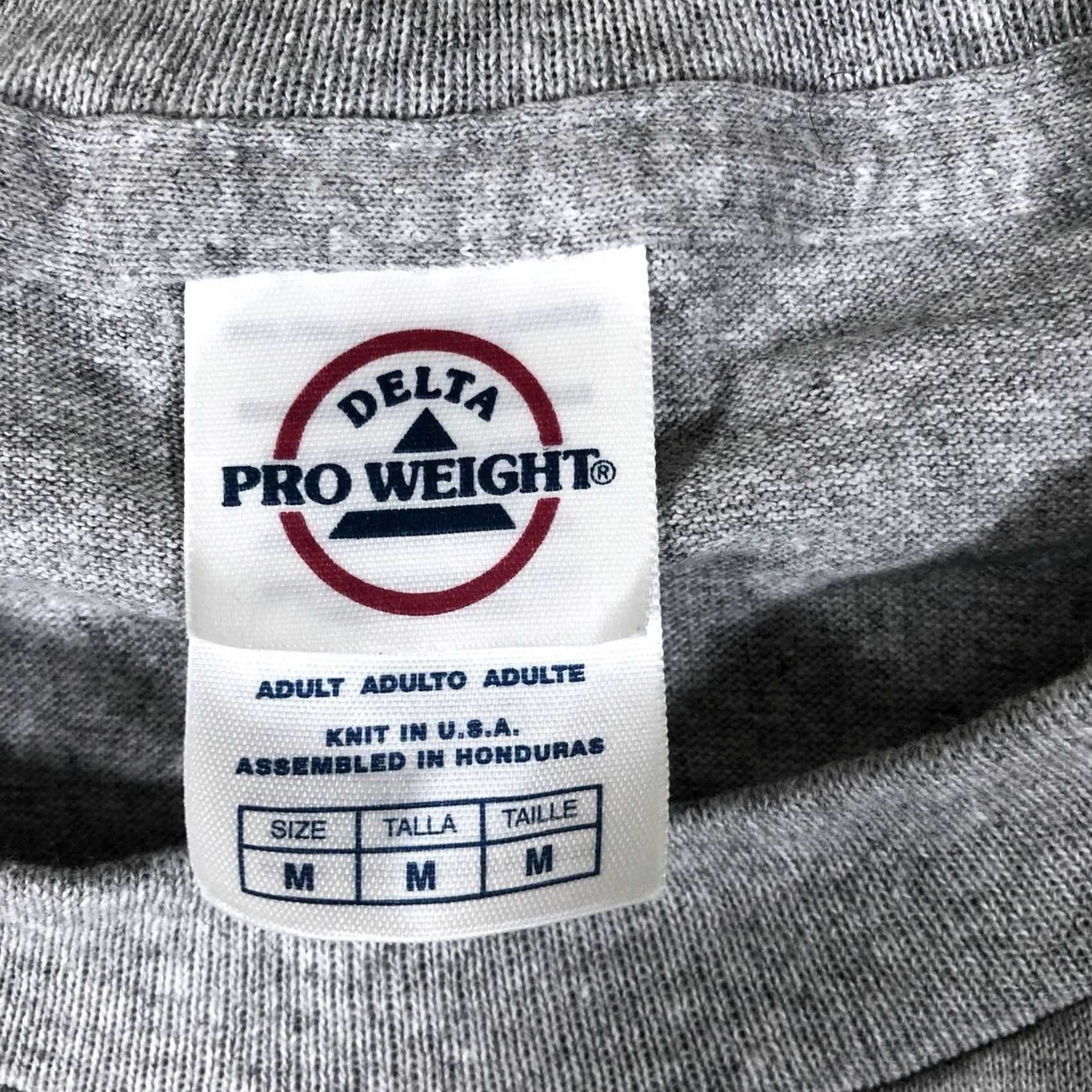 Delta VINTAGE Honey Nut Cheerios Bee Logo Tshirt Y2K 2007 General Mills Men T-Shirt Gray M Logo Mens Size US M / EU 48-50 / 2 - 5 Thumbnail