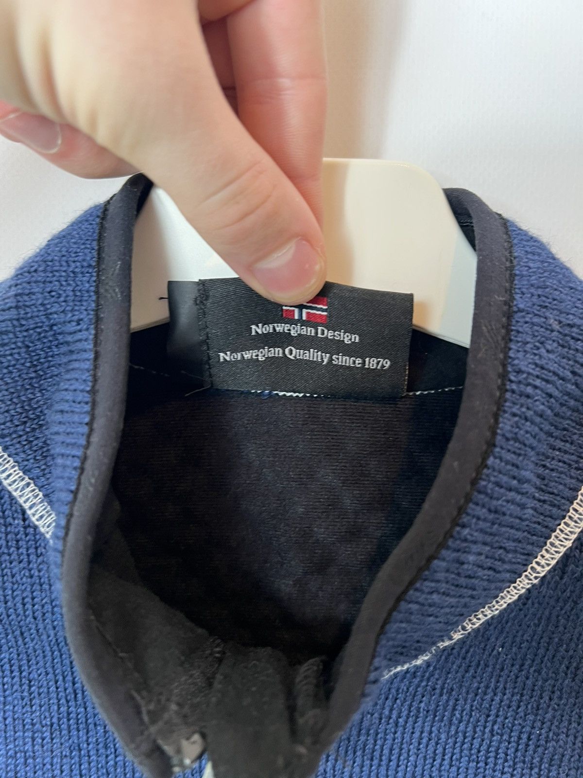 Dale Of Norway Vintage outdoor Dale Of Norway Roaldshorn Windstopper Vest Size L / US 10 / IT 46 - 11 Thumbnail