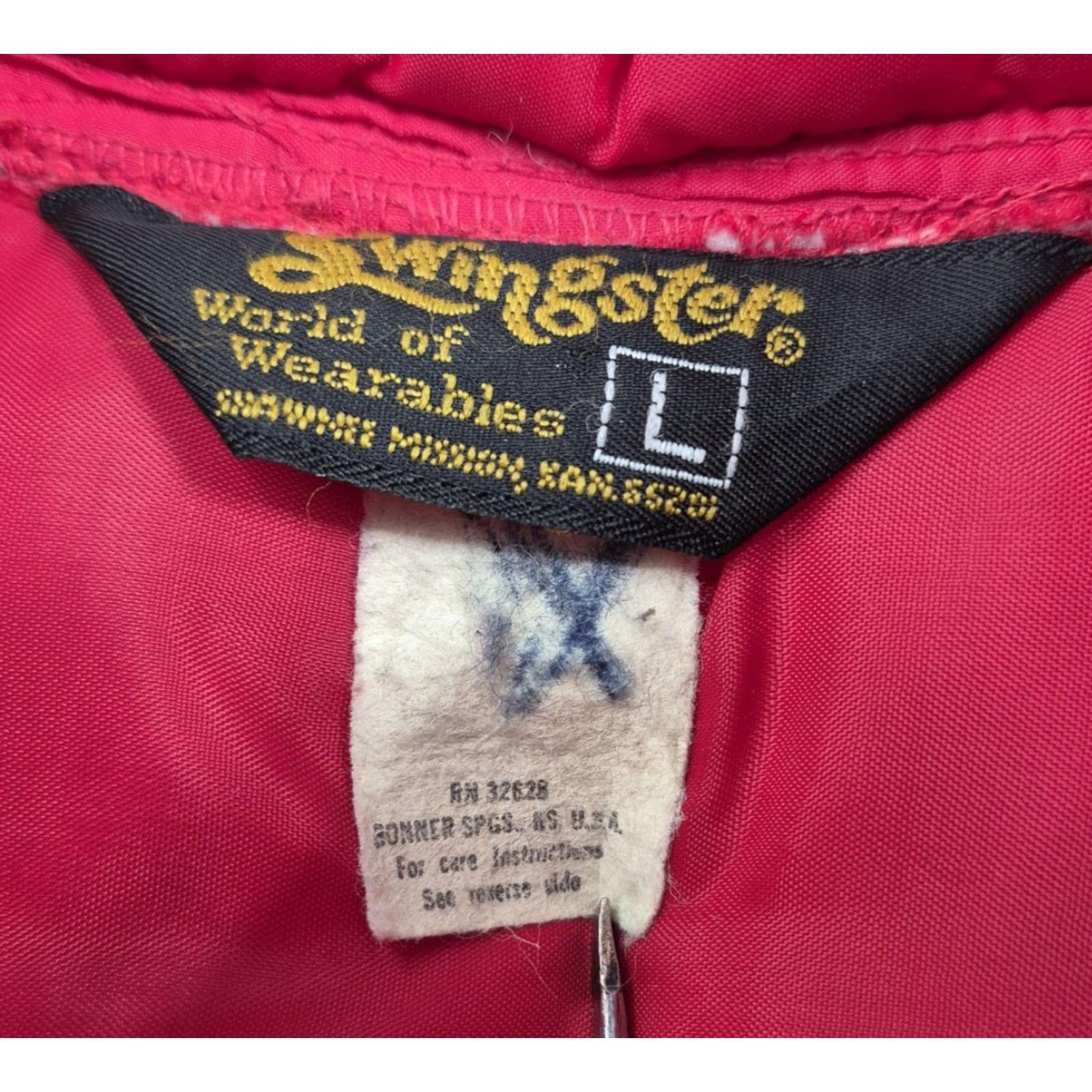 Vintage VINTAGE Swingster Vest Mens Large Red Puffer Quilted Union Made USA 70s 80s Size US L / EU 52-54 / 3 - 6 Thumbnail