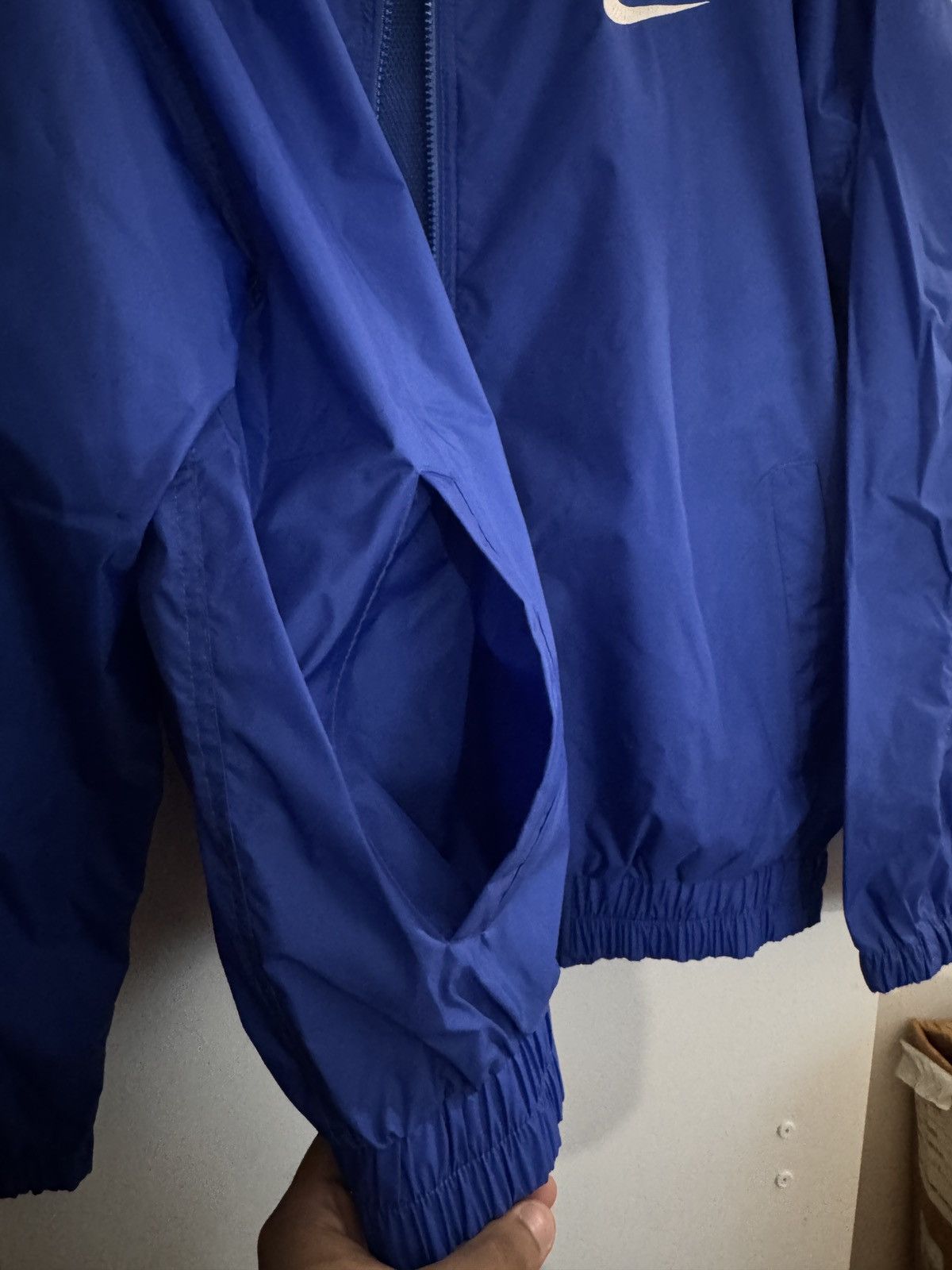 Nike Vintage Nylon Nike Jacket Size US L / EU 52-54 / 3 - 4 Thumbnail