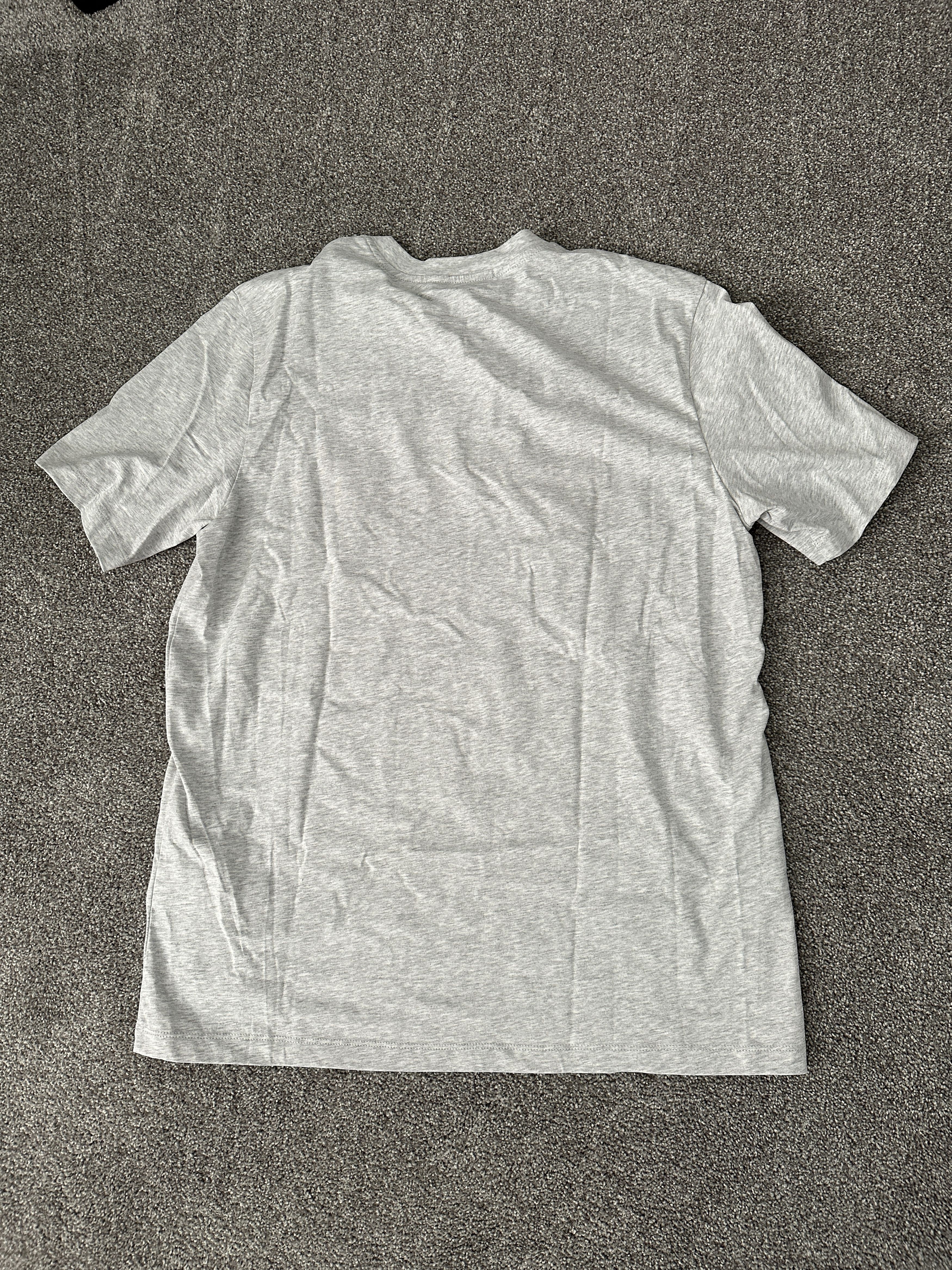 MSGM MSGM Milano T-Shirt | Size Small | Made In Italy Size US S / EU 44-46 / 1 - 8 Thumbnail