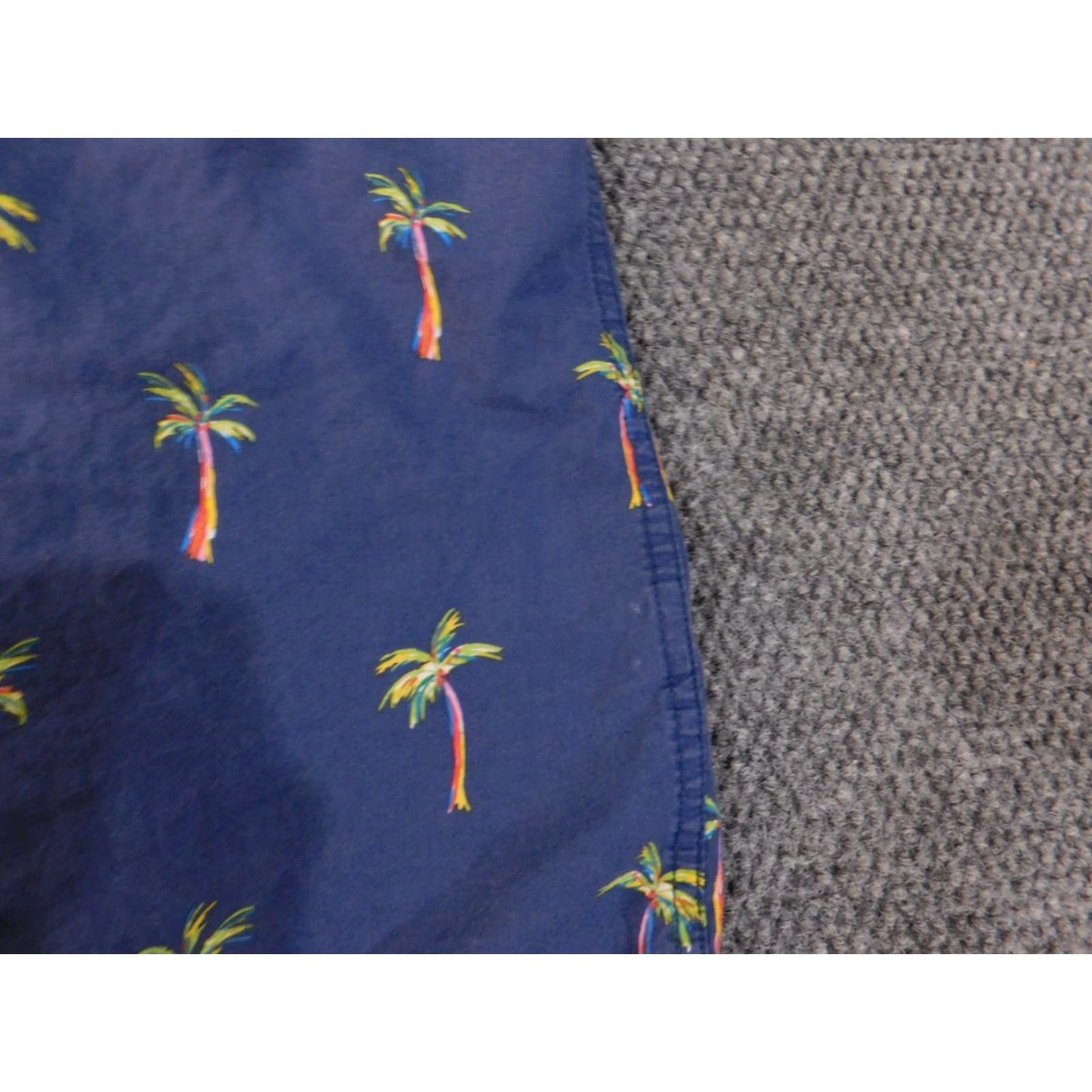 Chubbies chubbies Shirt Large Mens Blue Palm Trees Button-Up Vacation Casual Short Sleeve Size US L / EU 52-54 / 3 - 4 Thumbnail