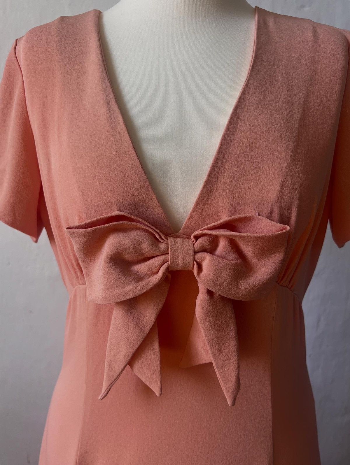 Moschino 1990s Franco Moschino Couture maxi dress gown peach silk Size S / US 4 / IT 40 - 5 Thumbnail