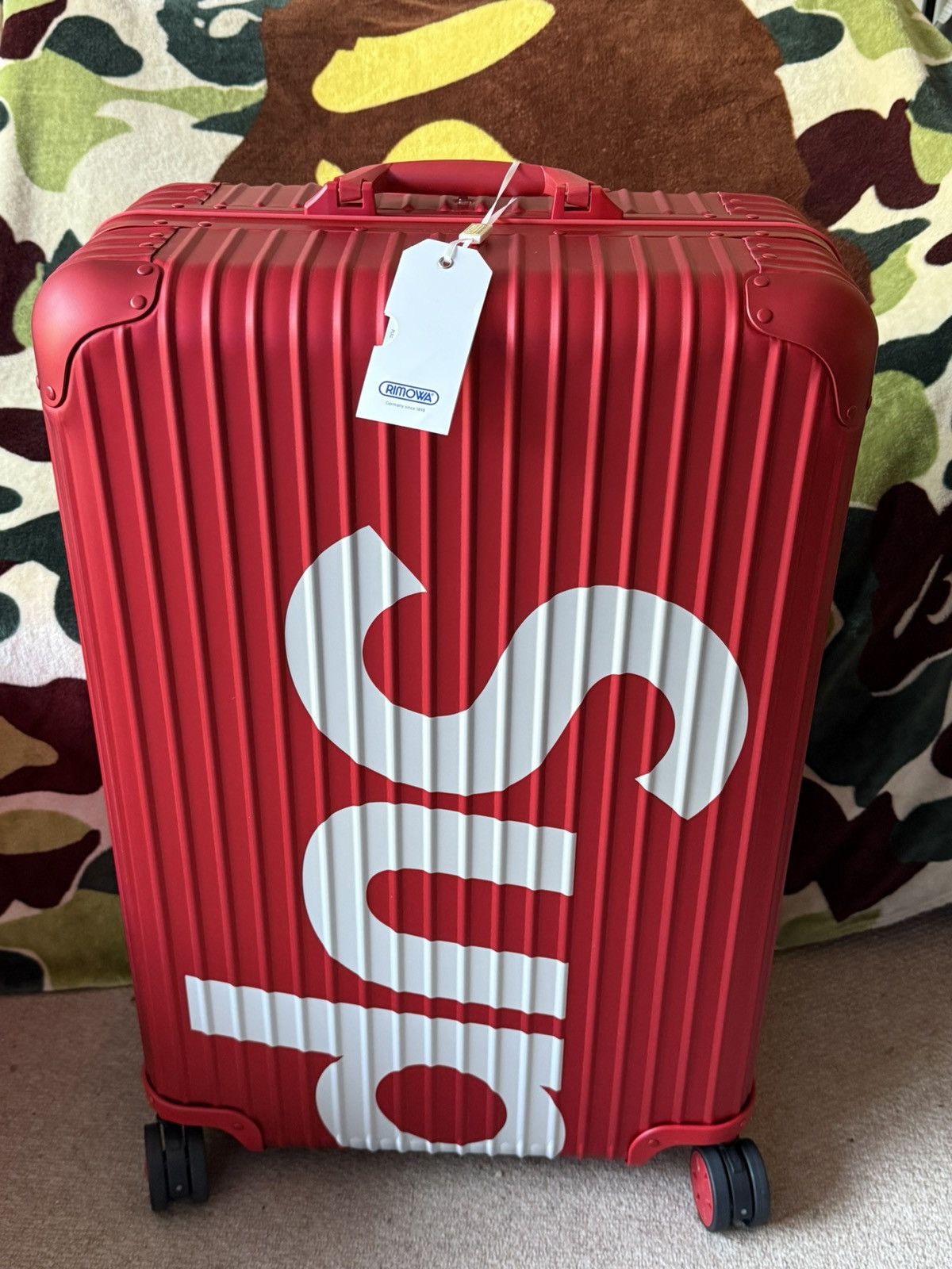 Supreme Rimowa Topas Multiwheel 82L Red SS18 Brand New!