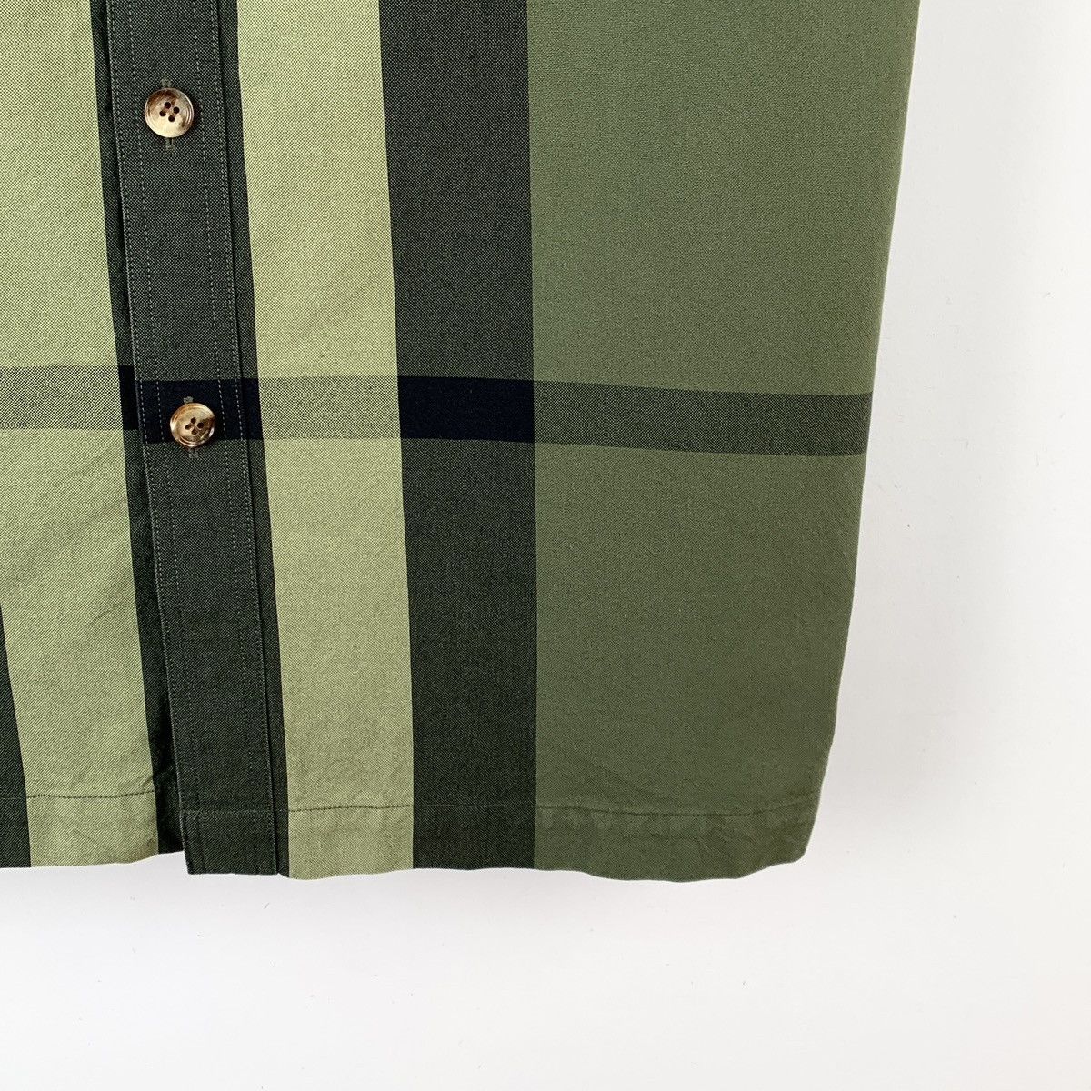 Burberry Burberry Dark Green Check Cotton Short Sleeve Shirt K26WX Size US S / EU 44-46 / 1 - 4 Thumbnail