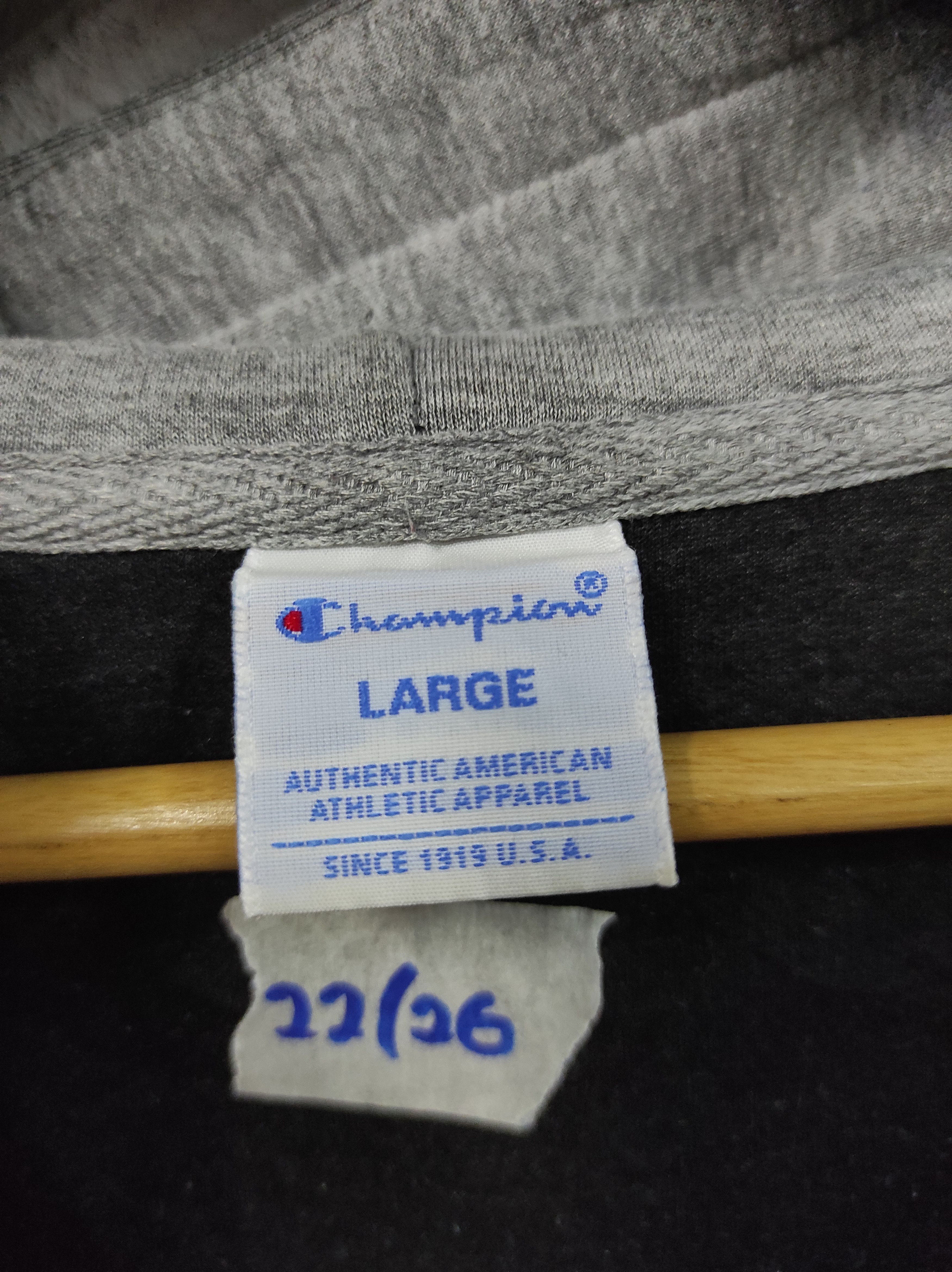 Champion CHAMPION JACKET HOODED Size US L / EU 52-54 / 3 - 8 Thumbnail