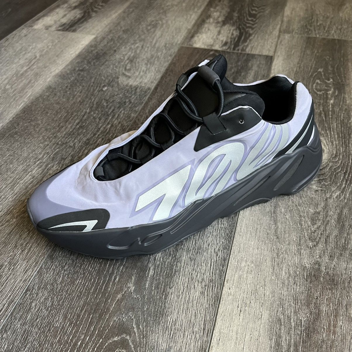 Adidas × Kanye West × Yeezy adidas Yeezy Boost 700 MNVN Geode Low Shoes Size 11.5 GW9526 Size US 11.5 / EU 44-45 - 10 Thumbnail