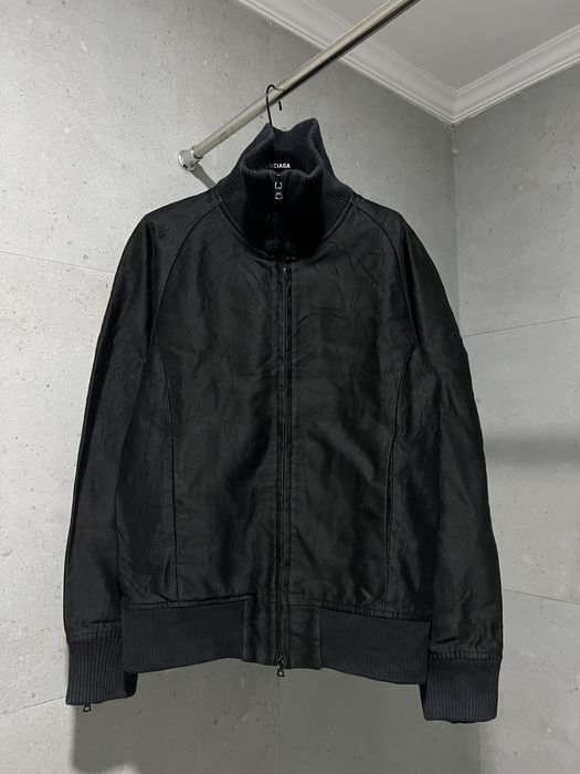 Attachment Kazuyuki Kumagai Attachment Bidirectional Zip Bomber