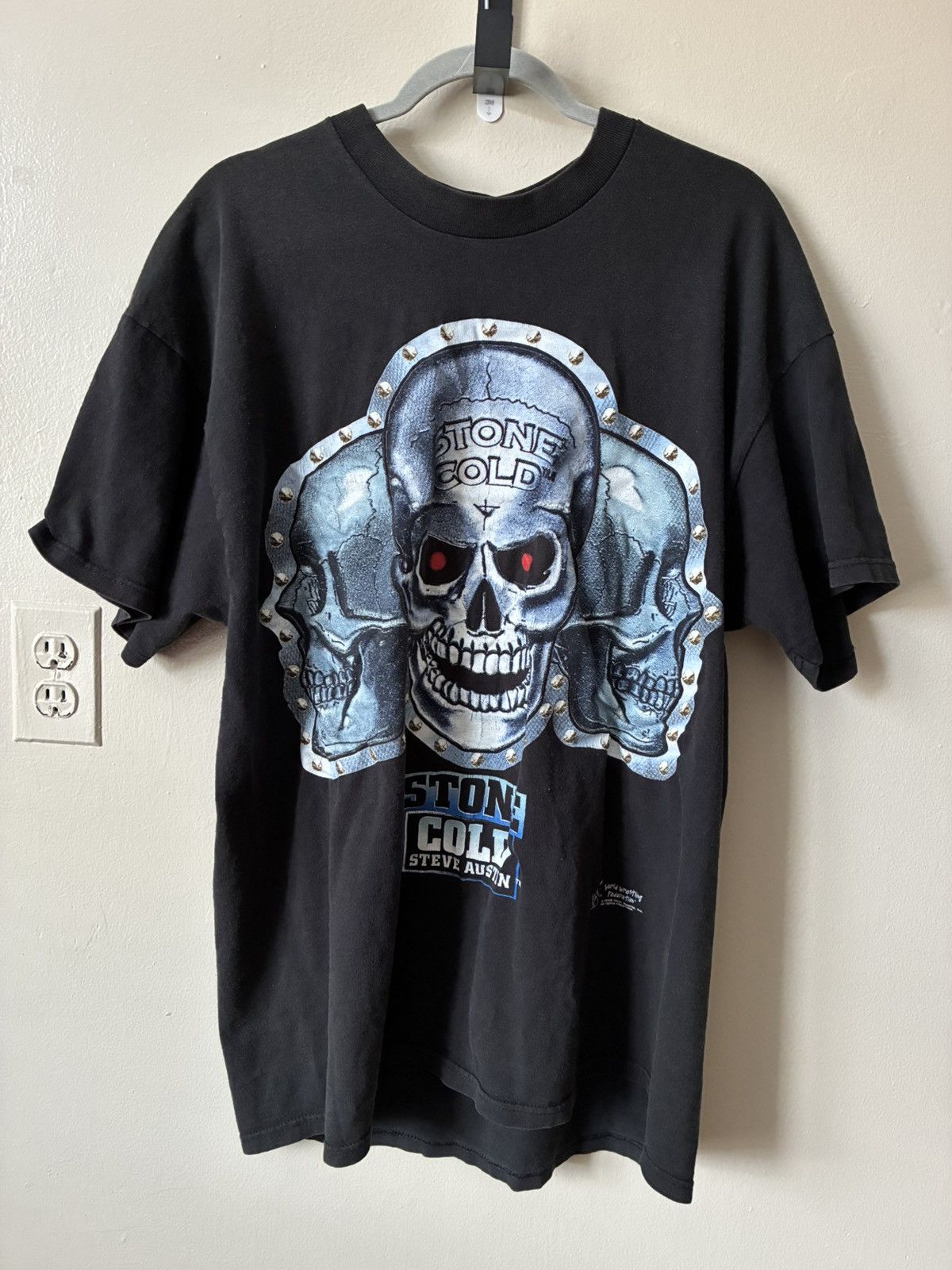 Delta Vintage 1998 Stone Cold Steve Austin tee Size US XL / EU 56 / 4 - 1 Thumbnail