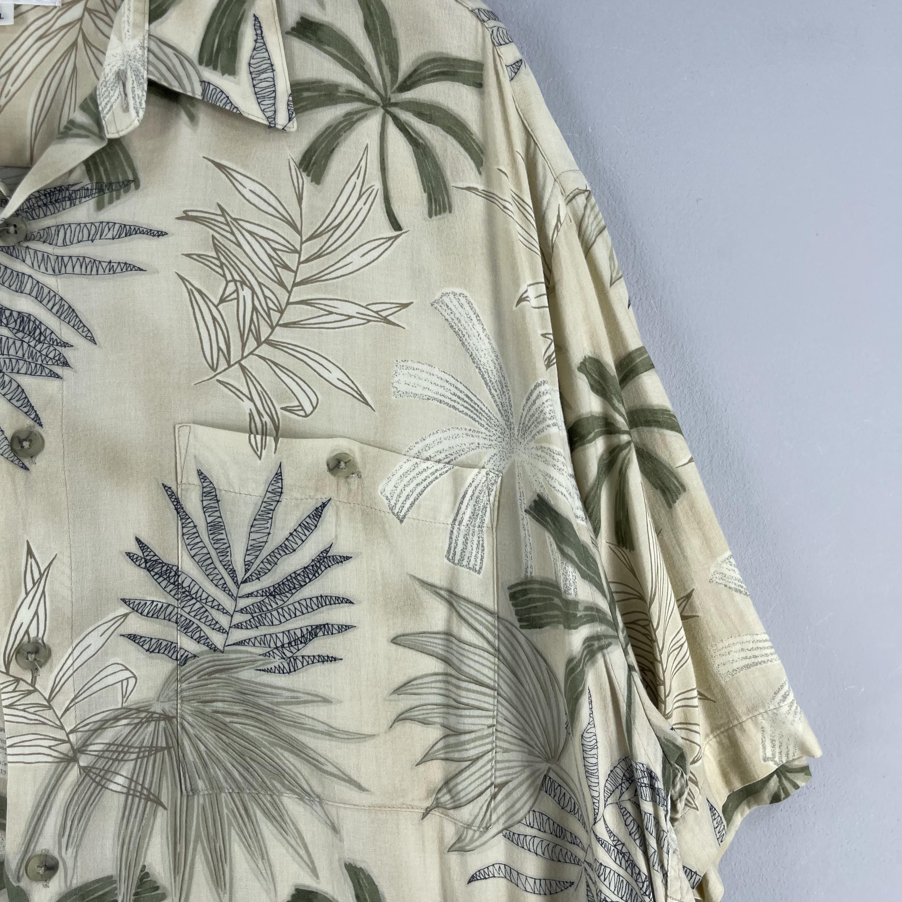 Japanese Brand Vintage Hawaiian Floral Guam Beach Surf Rayon Shirt Size US XL / EU 56 / 4 - 3 Thumbnail