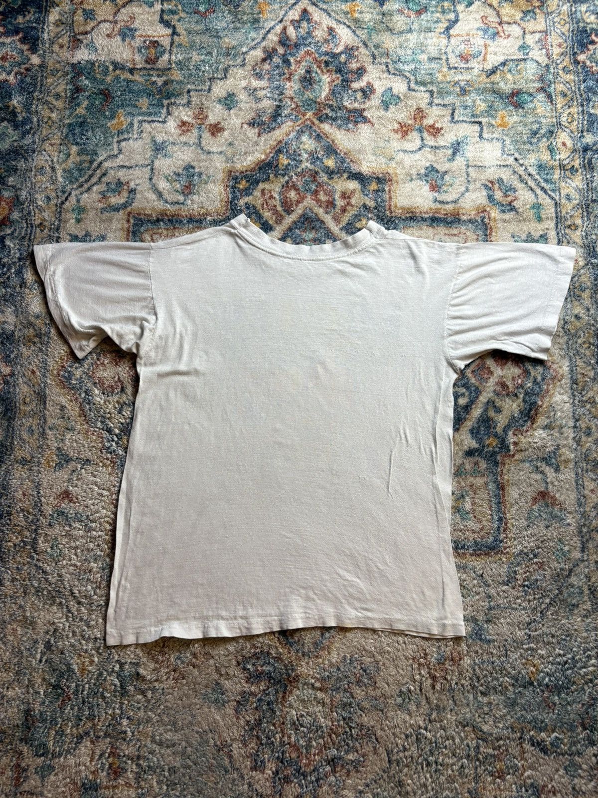 Vintage Vintage Locals Only Parrots T-shirt Large Size US L / EU 52-54 / 3 - 2 Thumbnail