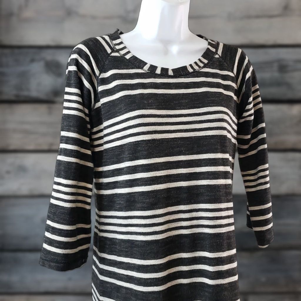 Vintage Max Studio Weekend Dress Womens XS Black Striped 3/4 Sleeve Rayon Blend Shift Casual Size XS / US 0-2 / IT 36-38 - 1 Thumbnail