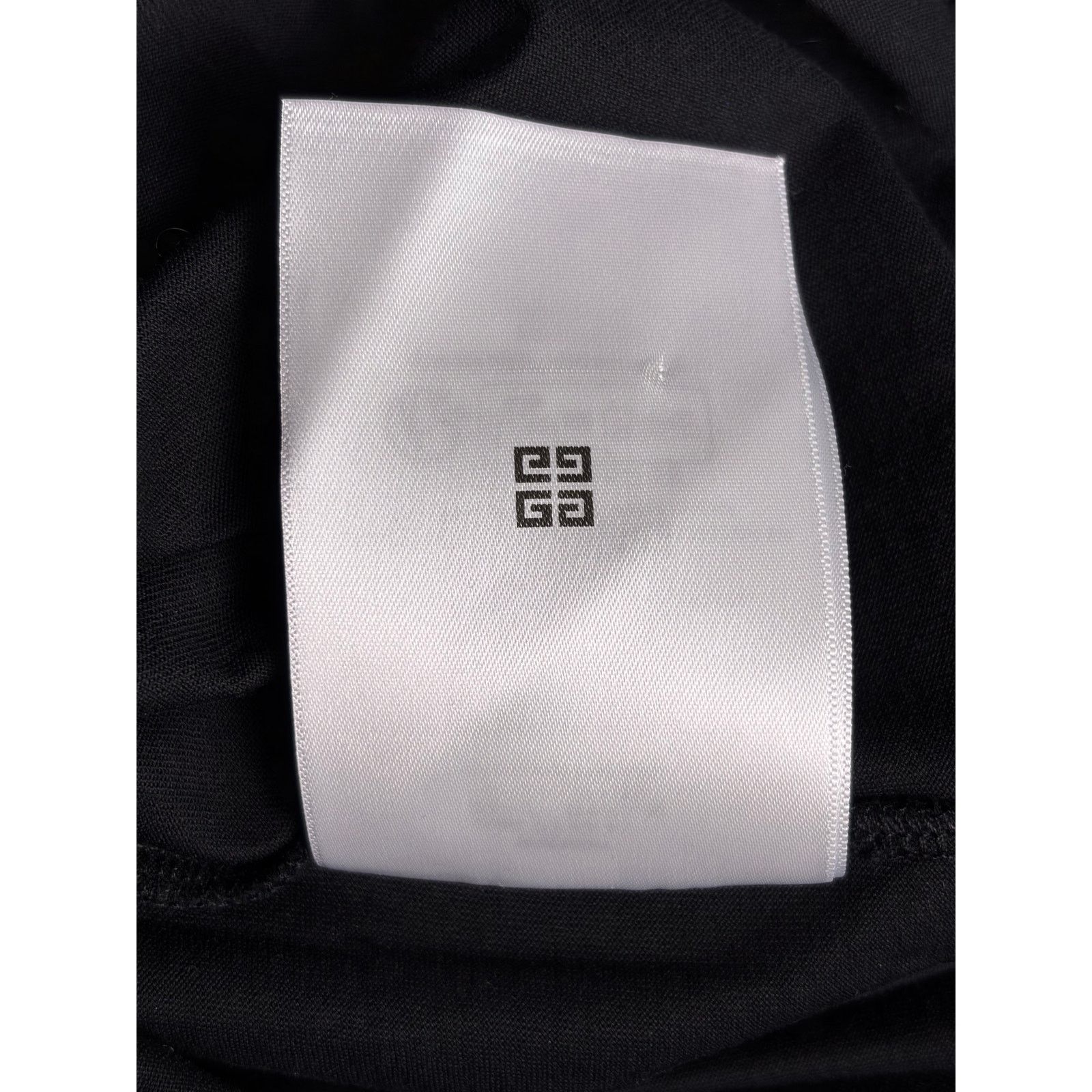 Givenchy Authentic Givenchy Paris Another Day In Paradise Unicorns Size US S / EU 44-46 / 1 - 10 Thumbnail
