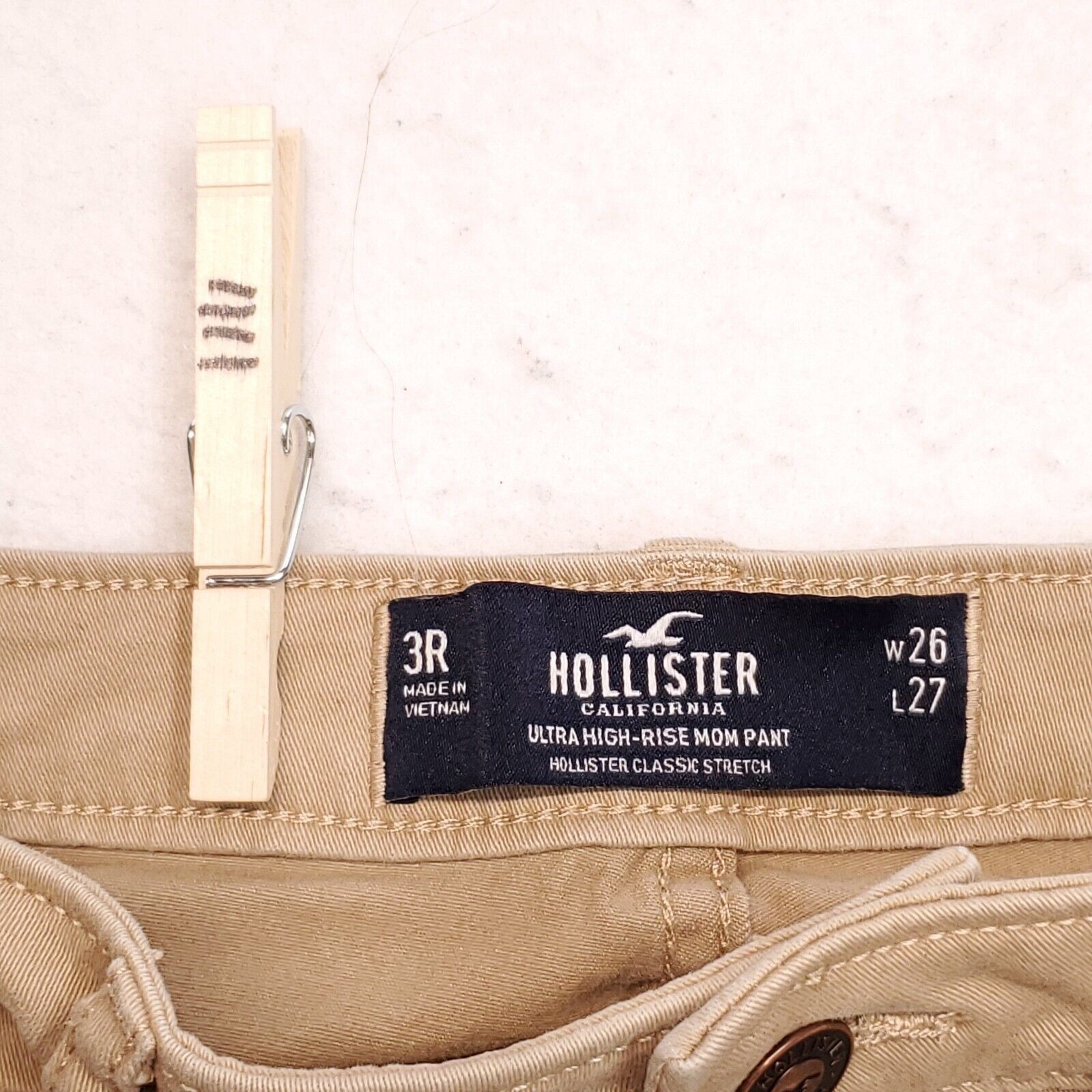 Hollister Hollister Ultra High Rise Mom Pant Chino Pants Women Size 3R Size 26" / US 2 / IT 38 - 4 Thumbnail