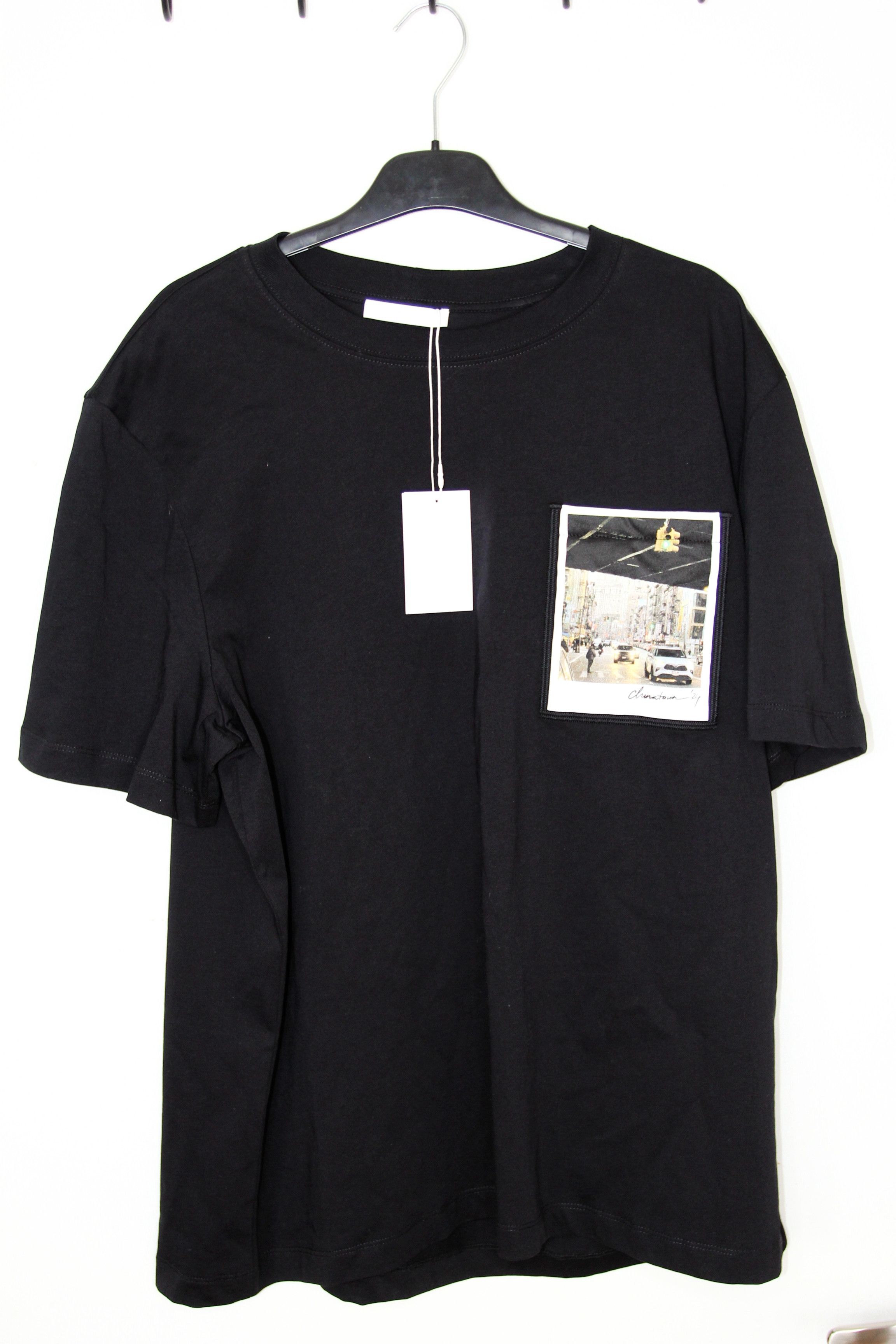 Helmut Lang BNWT AW24 HELMUT LANG CHINATOWN PRINT TSHIRT XL Size US XL / EU 56 / 4 - 2 Thumbnail