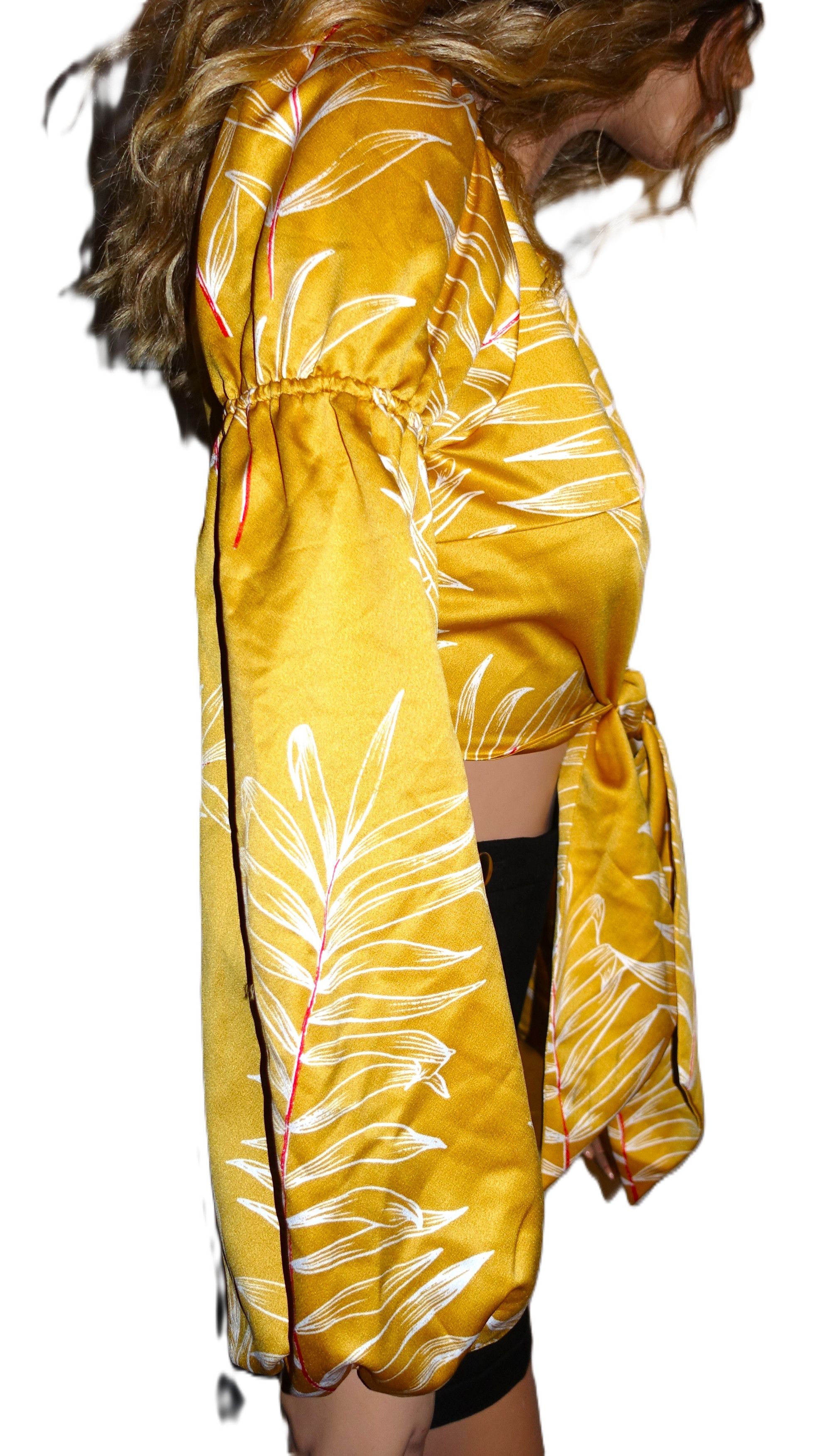 Camila Coelho Camila Coelho Gold Marcia Cropped Top S NWT Size S / US 4 / IT 40 - 6 Thumbnail