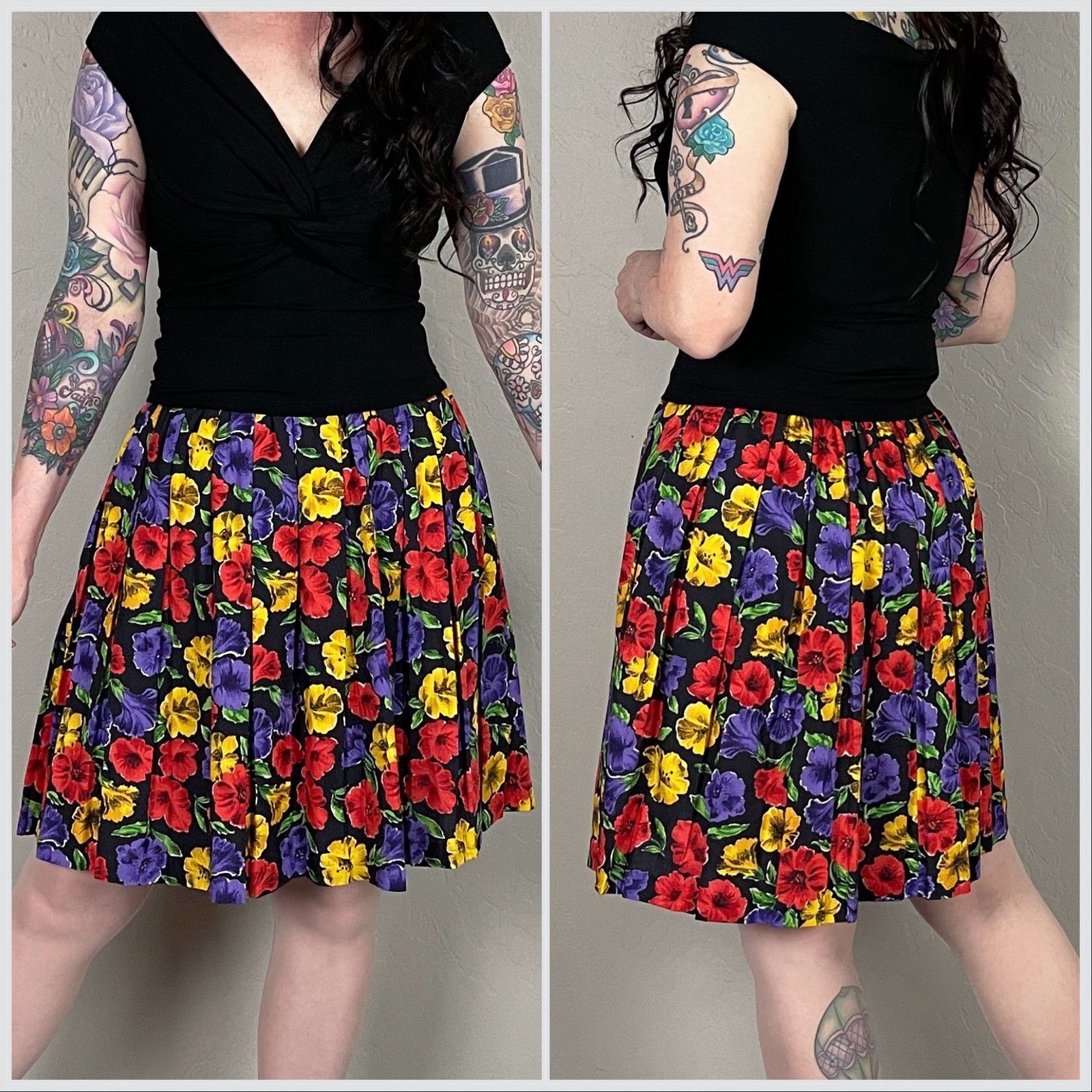 Vintage Vintage 1980s Black Petunia Print Pleated Mini Skirt Size 26" / US 2 / IT 38 - 3 Thumbnail
