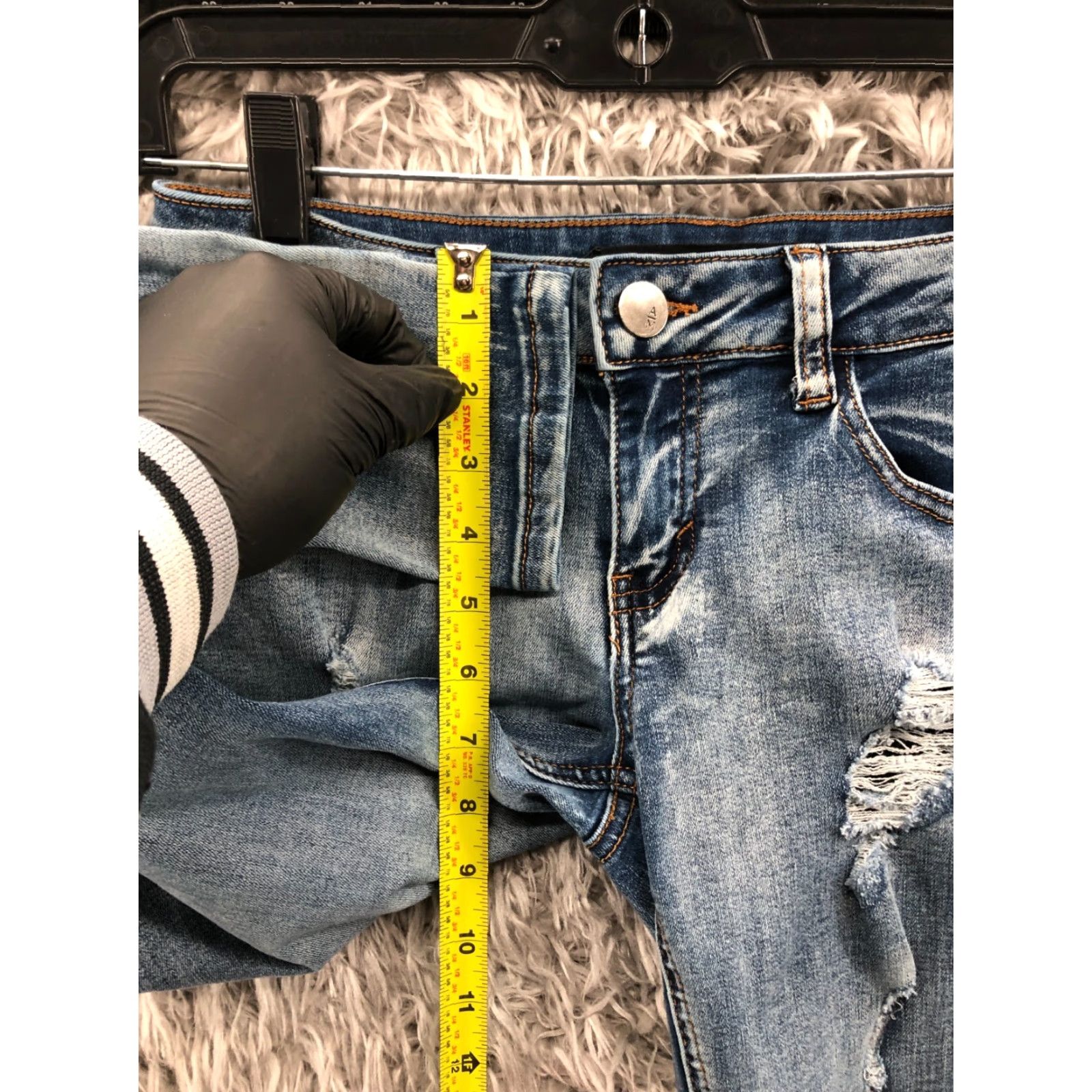 Vintage Ashley Mason Jeans Distressed Skinny Low Rise Size 1 Juniors Medium Wash Blue Size 25" / US 0 / IT 36 - 4 Thumbnail