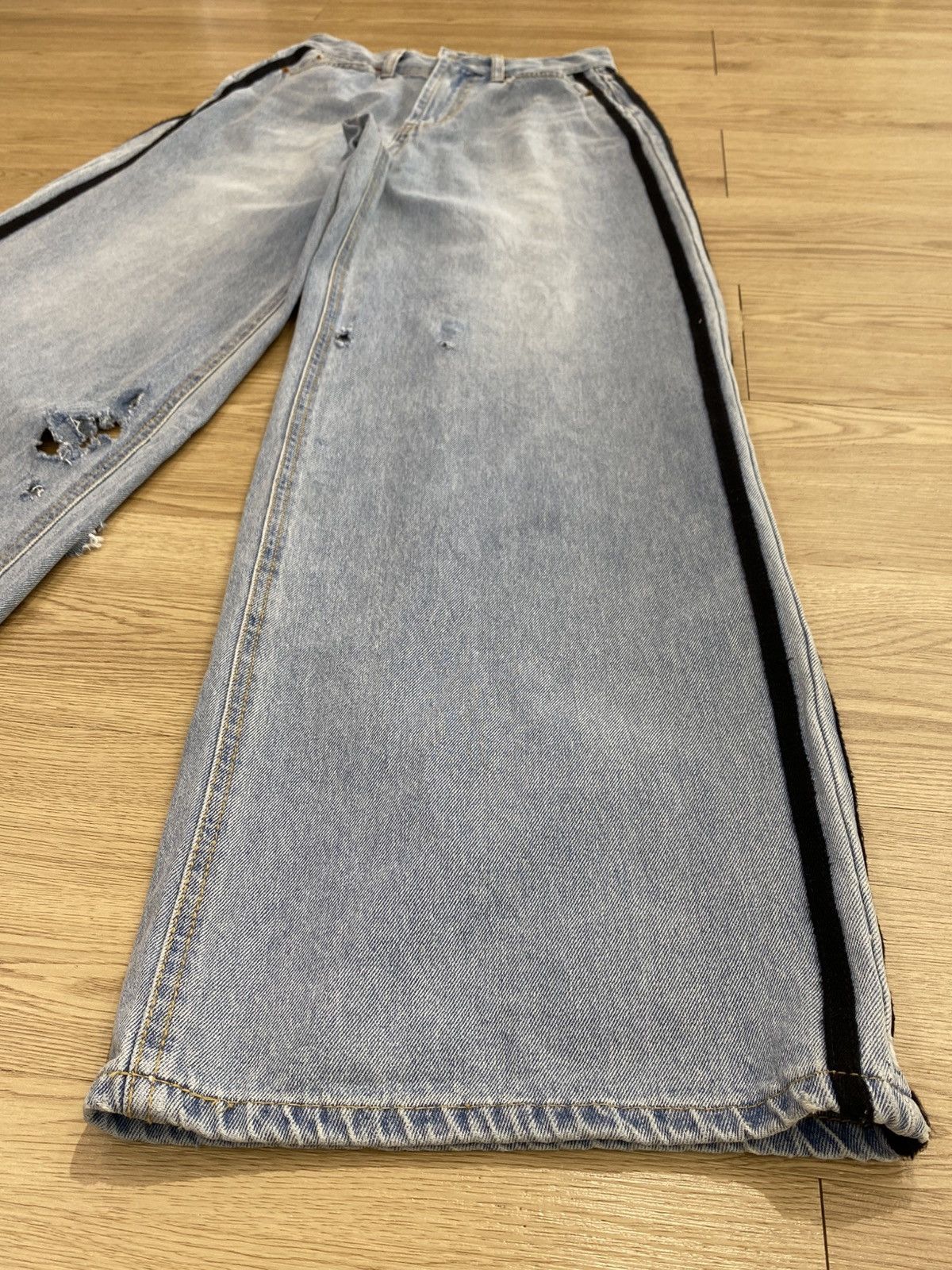 Japanese Brand Vintage Japanese Brand Blue Wash Style Side Line Jeans Size 26" / US 2 / IT 38 - 6 Thumbnail