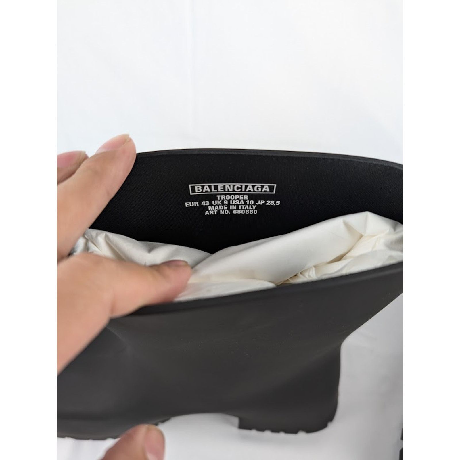 Balenciaga o1rshd1 Trooper Rubber Bootie in Black Size US 10 / EU 43 - 11 Thumbnail