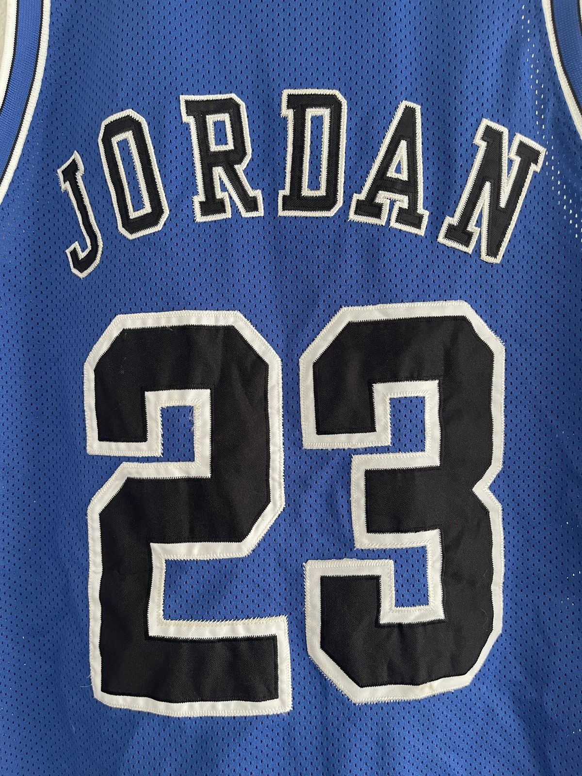 Jordan Brand Vintage Michael Jordan 23 Basketball Jersey Blue Size US M / EU 48-50 / 2 - 8 Thumbnail