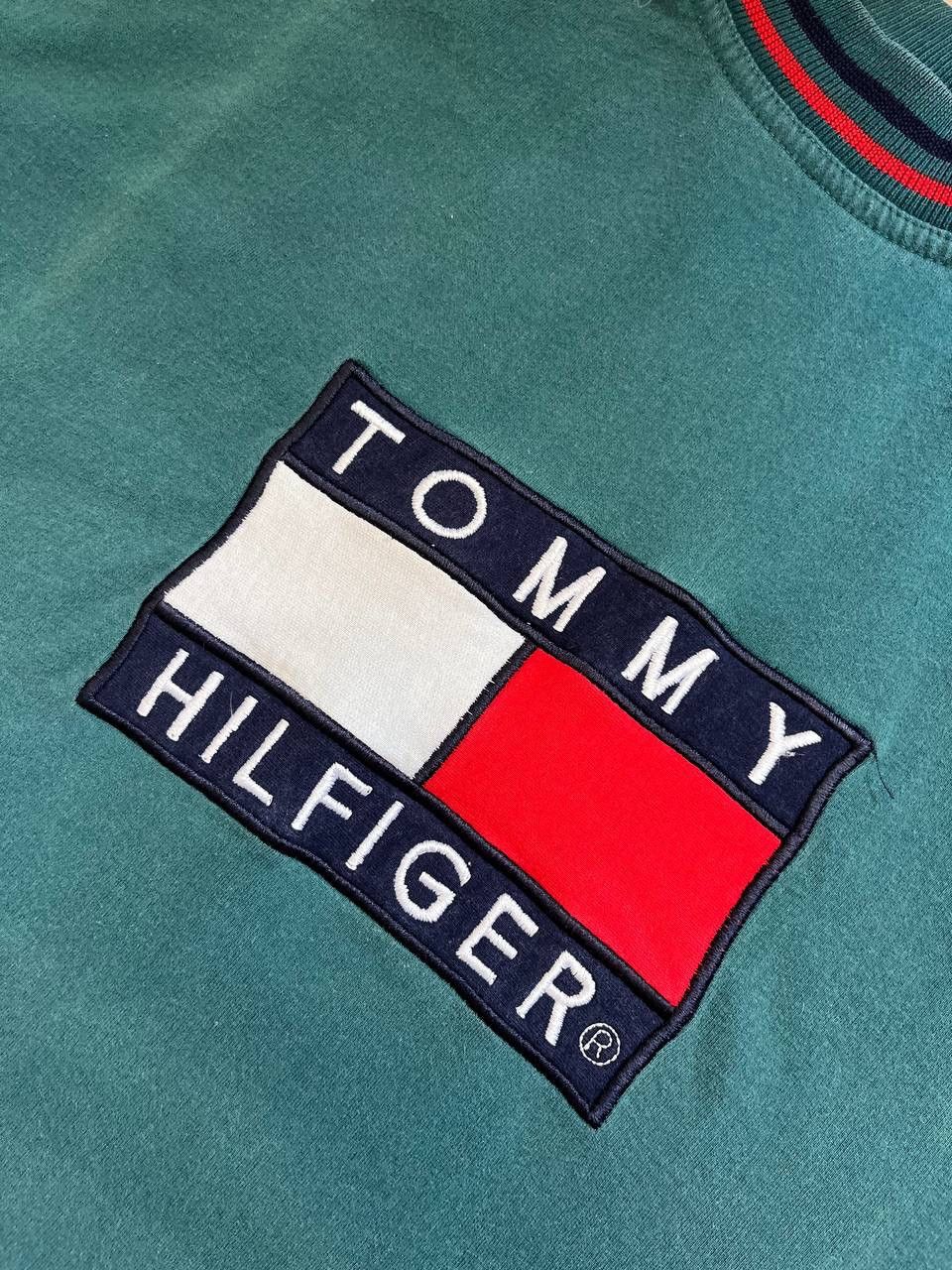 Tommy Hilfiger × Vintage Vintage Tommy Hilfiger style Tshirt faded green minimalistic Size US L / EU 52-54 / 3 - 9 Thumbnail