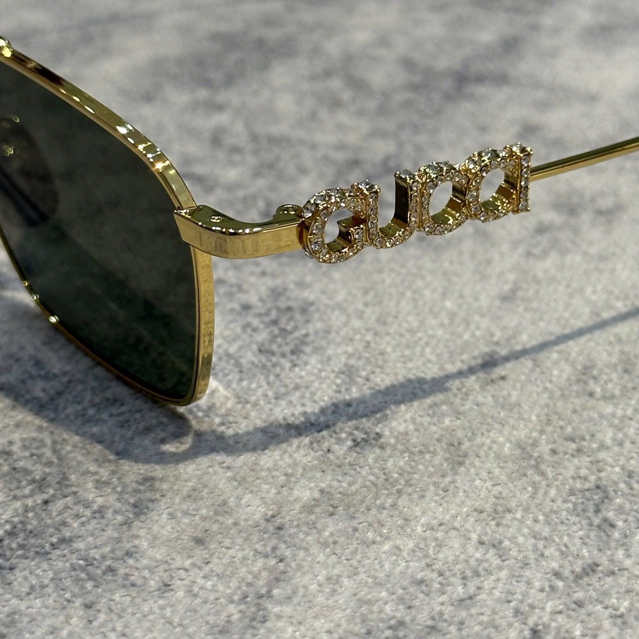 Gucci GUCCI GG1804S 001 Sunglasses Size ONE SIZE - 6 Thumbnail