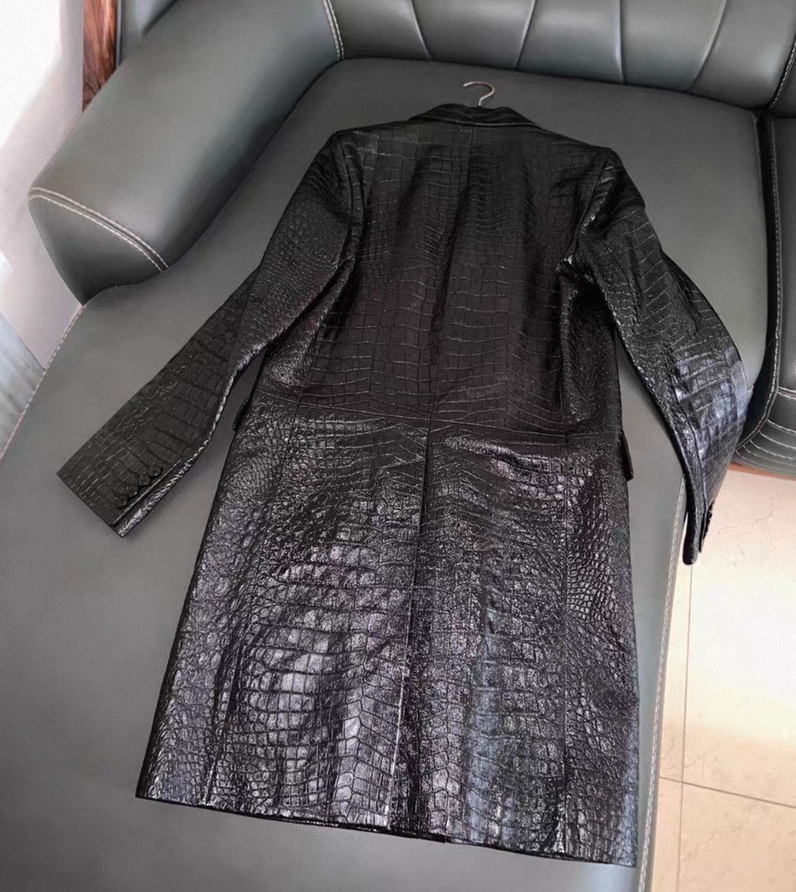 Saint Laurent Paris Saint Laurent Paris15fwChester Alligator Full Parka coat 2 Size US S / EU 44-46 / 1 - 4 Thumbnail