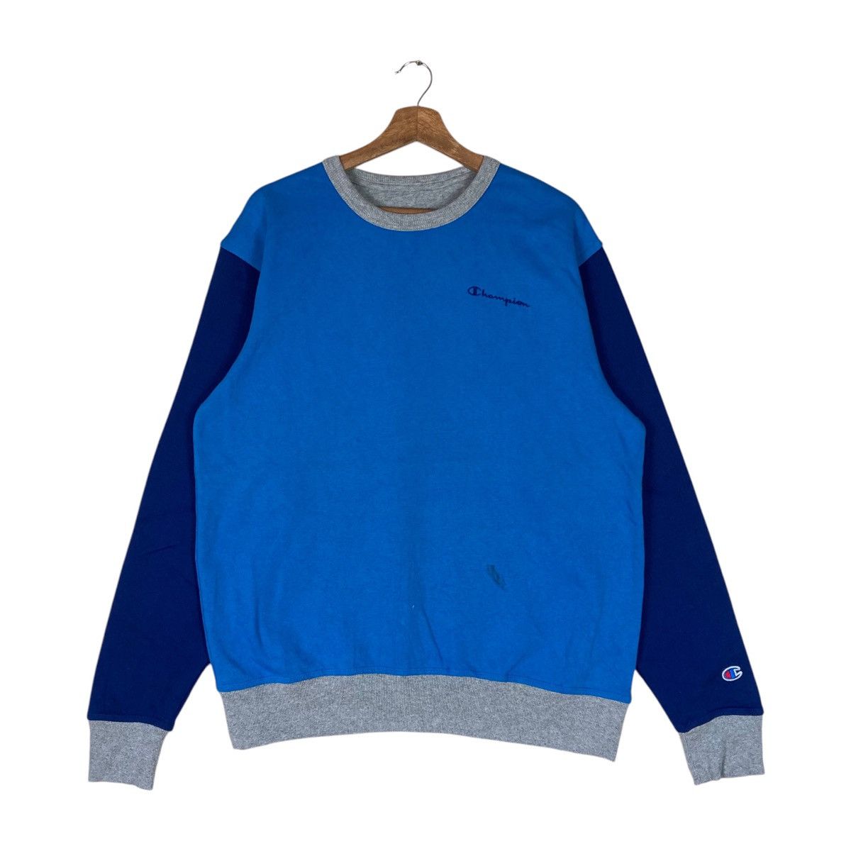 Champion Vintage Champion Pullover Jumper Sweatshirt Size US M / EU 48-50 / 2 - 1 Thumbnail