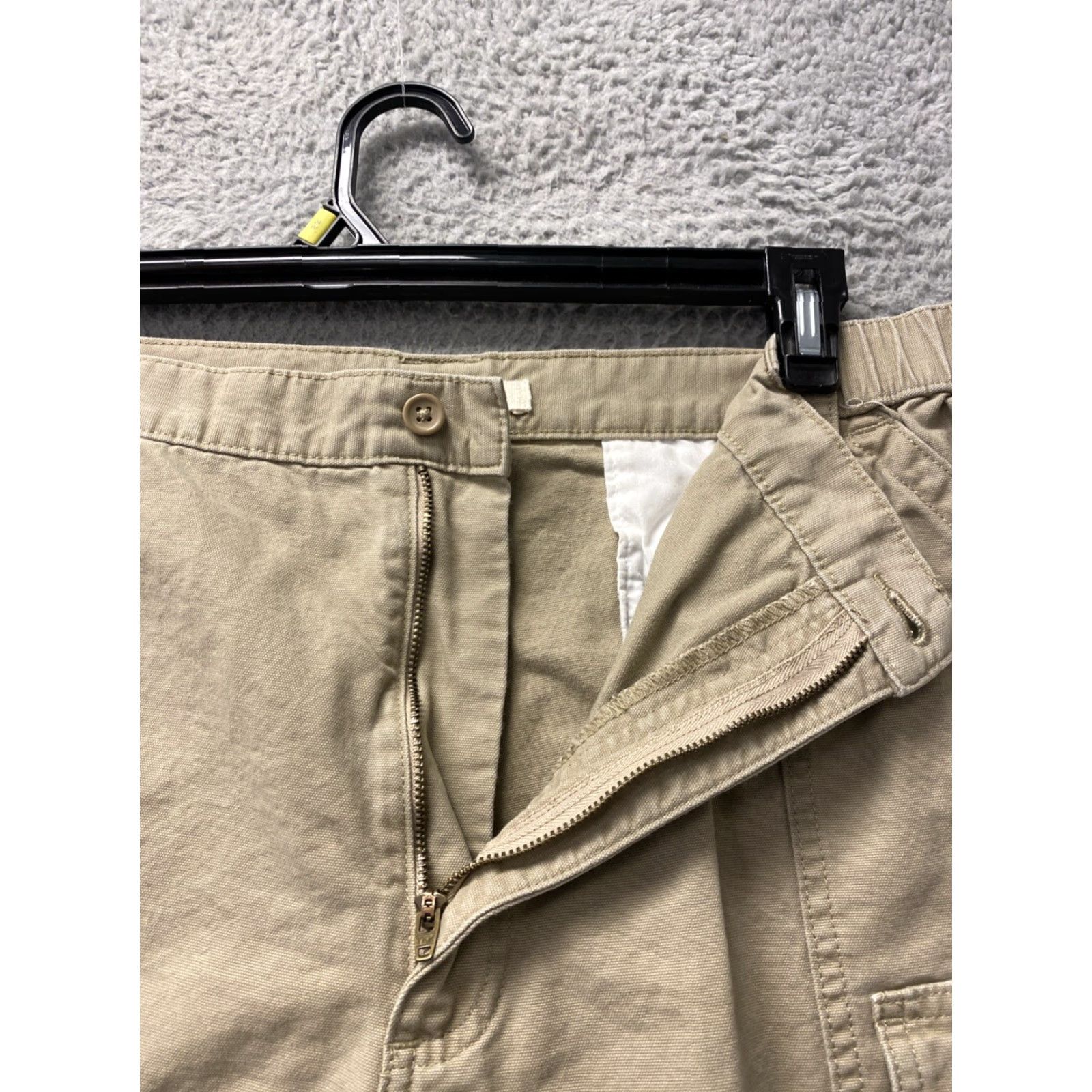 Savane VINTAGE Savane Cargo Shorts Men 42 Tan Canvas Casual Travel Hiking Outdoors 9in Inseam Size US 42 / EU 58 - 3 Thumbnail