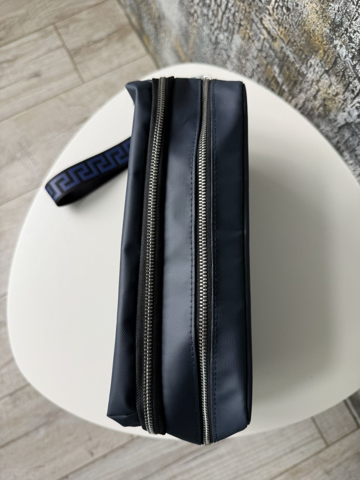 Versace Versace Parfums Cosmetic Bag Size ONE SIZE - 8 Thumbnail