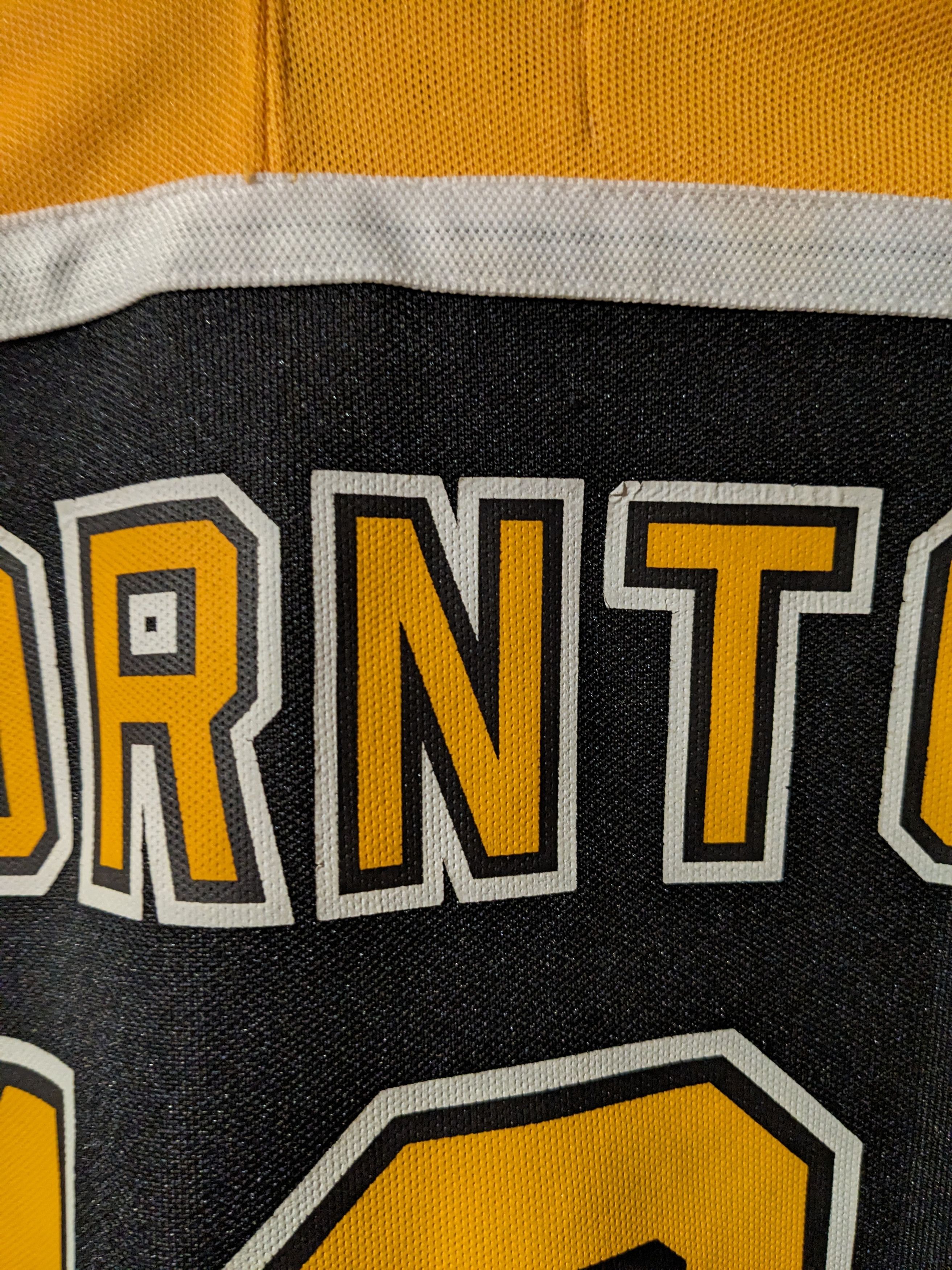 NHL Joe Thornton Boston Bruins CCM Hockey NHL YOUTH Jersey Size US XL / EU 56 / 4 - 4 Thumbnail
