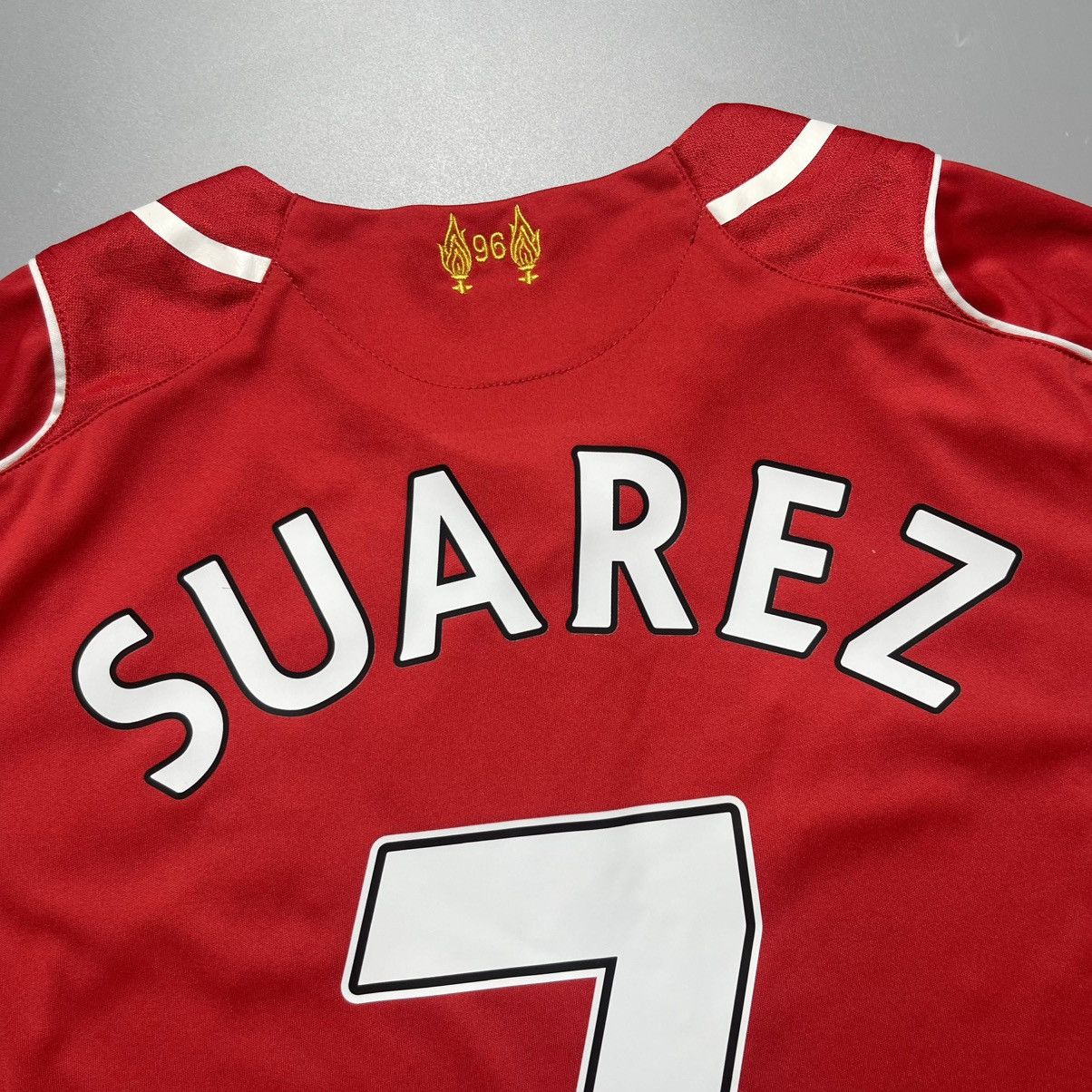Warrior LIVERPOOL WARRIOR 2014/2015 FOOTBALL HOME JERSEY #7 SUAREZ Size US M / EU 48-50 / 2 - 13 Thumbnail
