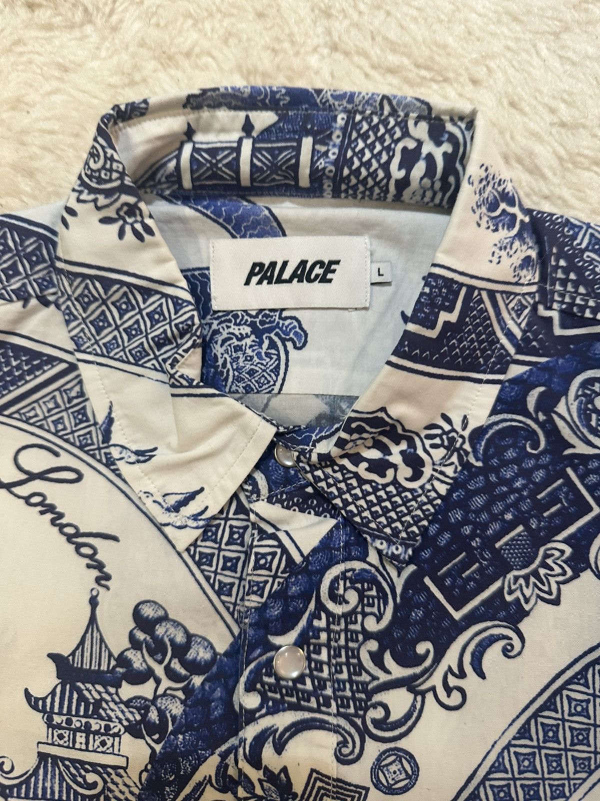 Palace China Pattern Palace Shirt Size US L / EU 52-54 / 3 - 6 Thumbnail