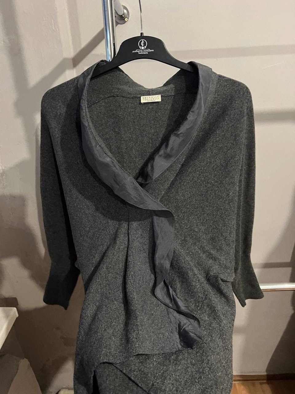 Brunello Cucinelli BRUNELLO CUCINELLI CASHMERE ITALIAN MADE ASYMMETRIC CARDIGAN Size M / US 6-8 / IT 42-44 - 7 Thumbnail