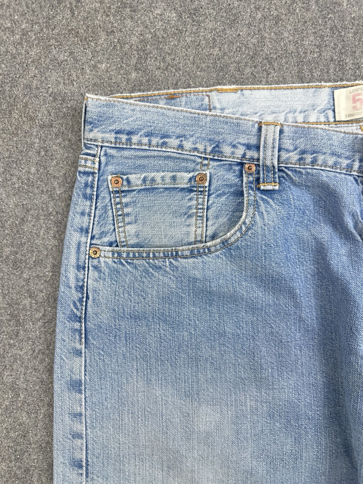 Levi's Vintage Levis 501 Faded Blue Jeans SA0001 Size US 37 - 10 Thumbnail