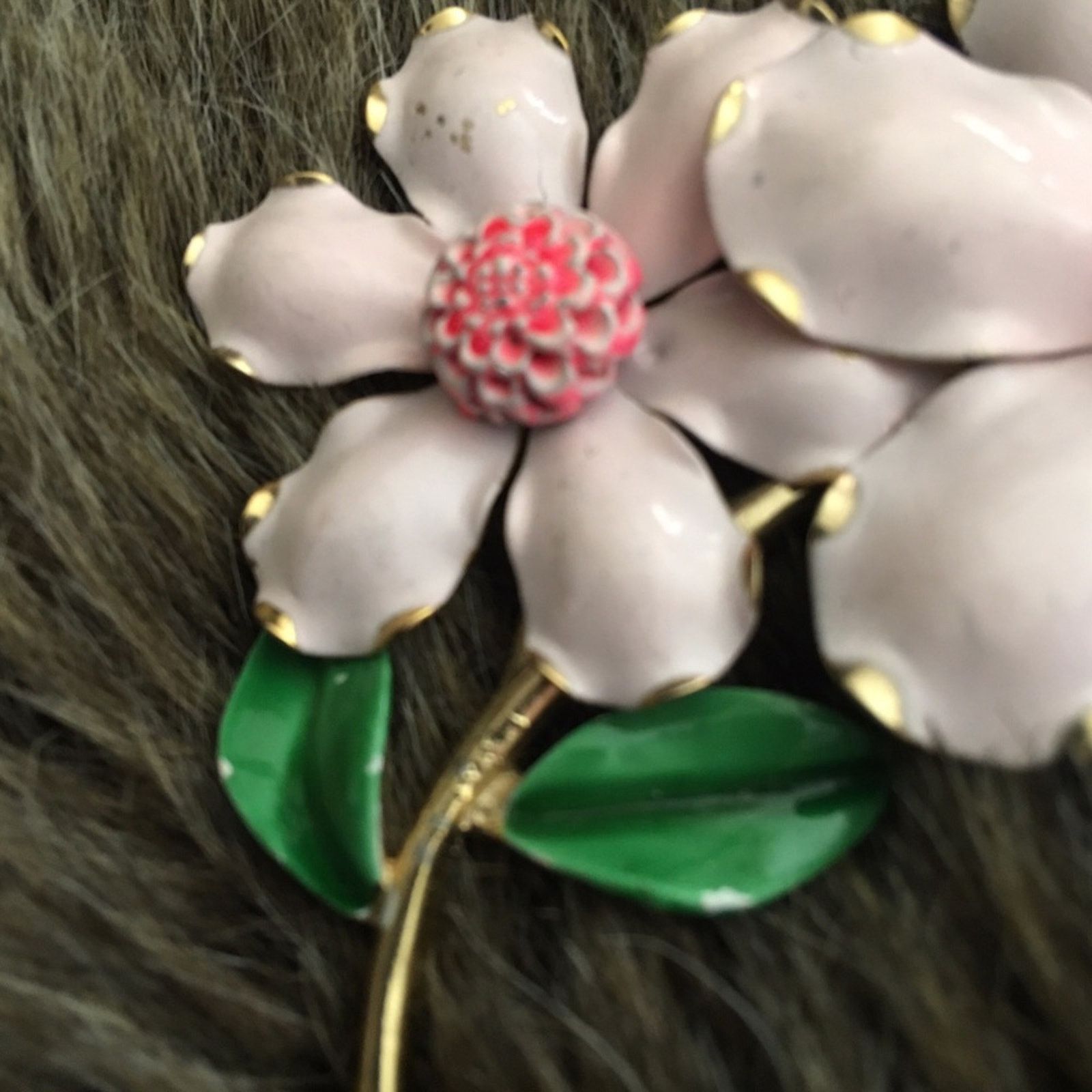Vintage Vintage 60s painted flower brooch Size ONE SIZE - 6 Thumbnail
