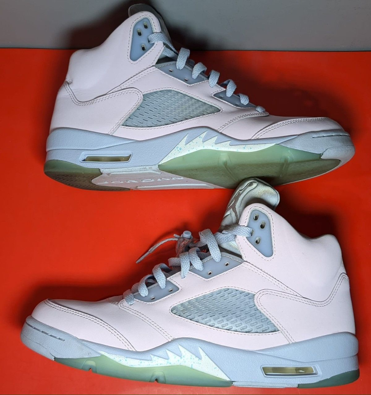 Jordan Brand Size 10.5 - Jordan 5 Easter 2022 Size US 10.5 / EU 43-44 - 3 Thumbnail