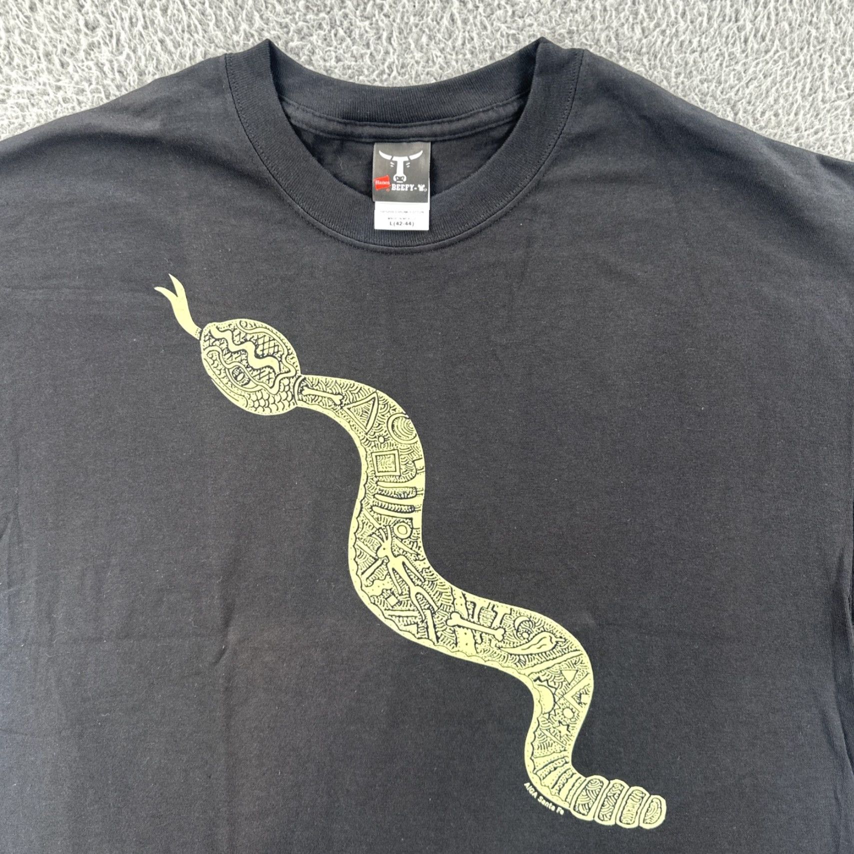 Hanes VINTAGE Hanes Beefy-T Shirt Mens Large Black Graphic Print Rattlesnake Art Short Sleeve Crew Neck All Seasons Boys Mens Size US L / EU 52-54 / 3 - 5 Thumbnail