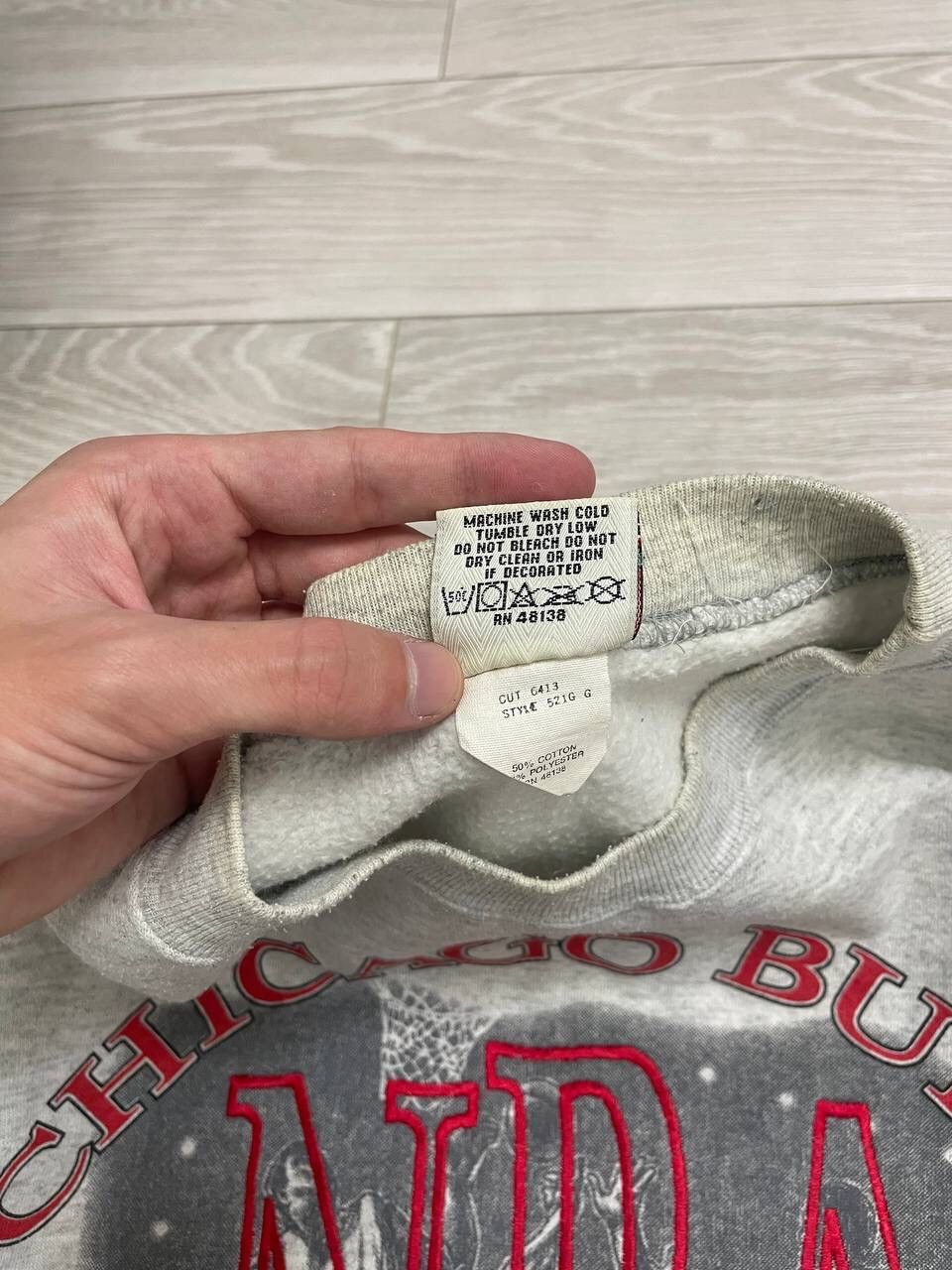 NBA × Vintage Vintage Nutmeg Chicago Bulls NBA Sweatshirt Size US L / EU 52-54 / 3 - 7 Thumbnail