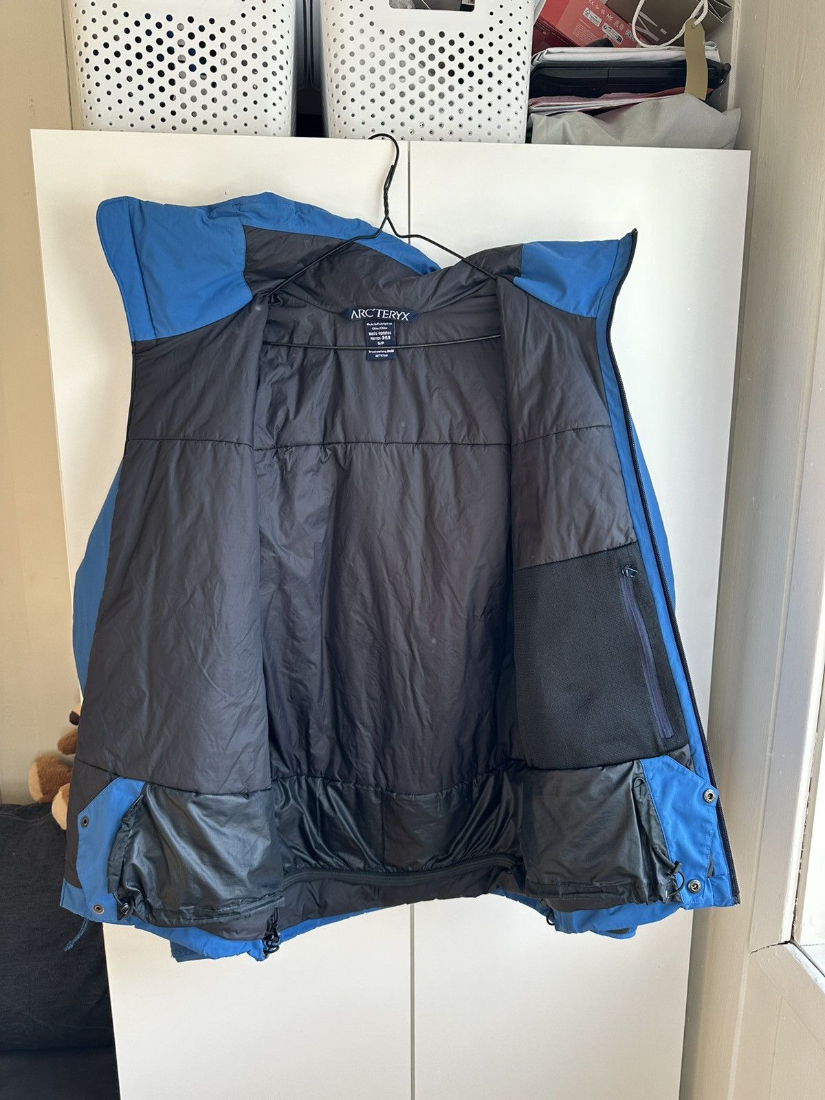 Arc'teryx Arcteryx Beta Insulated Sentry Jacket Gore Tex Pro Ski Size US M / EU 48-50 / 2 - 10 Thumbnail