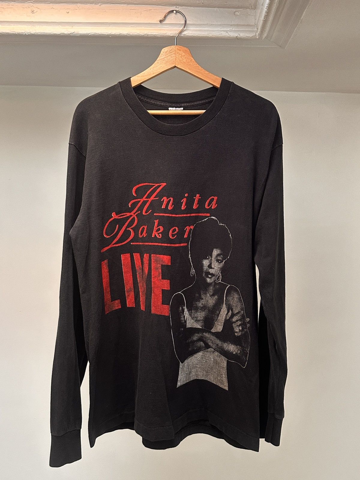 Vintage 80’s Vintage Anita Baker Tour Tee Size US L / EU 52-54 / 3 - 1 Thumbnail