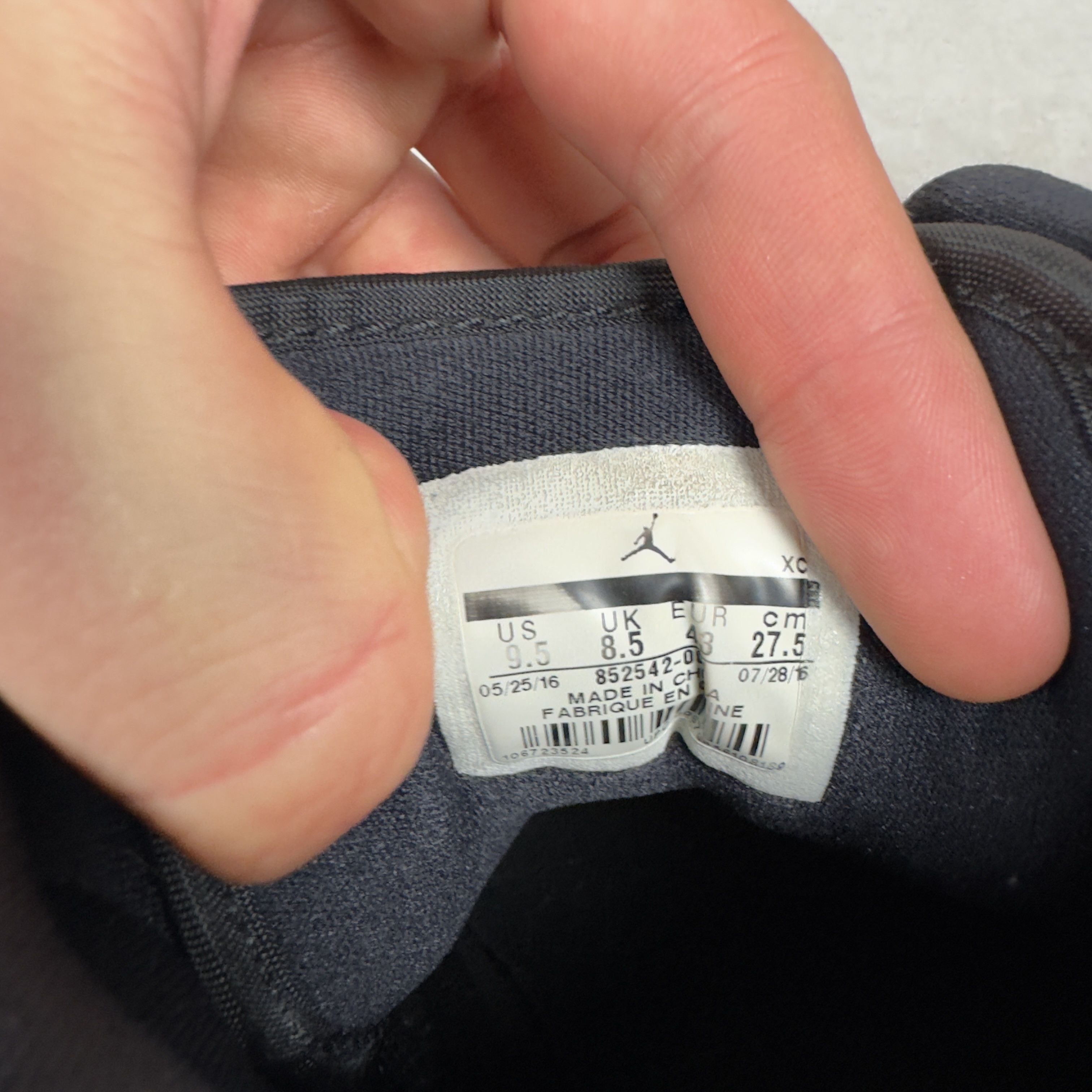 Jordan Brand × Nike Nike Air Jordan 1 Mid SE 852542-001 Men's Black Shoes 9.5 Size US 9.5 / EU 42-43 - 8 Thumbnail