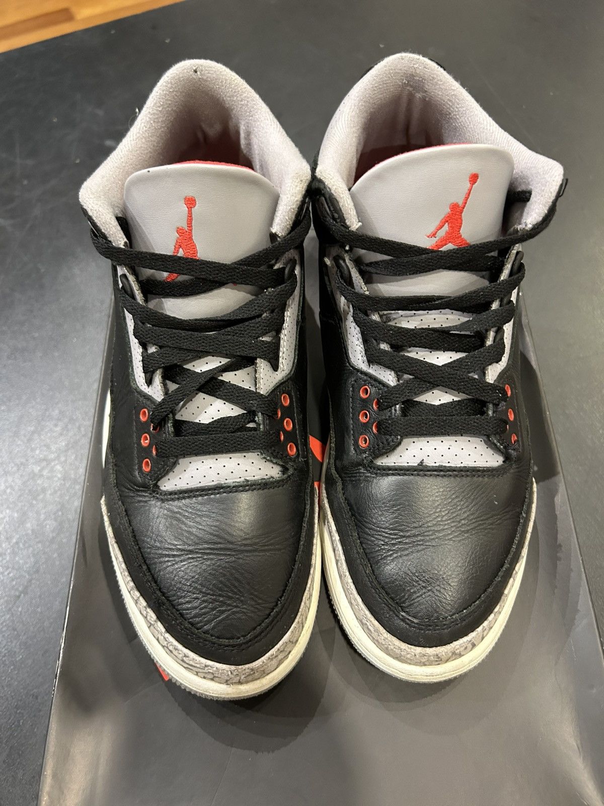 Jordan Brand Jordan 3 Retro ‘Black Cement’ Size US 10.5 / EU 43-44 - 4 Thumbnail